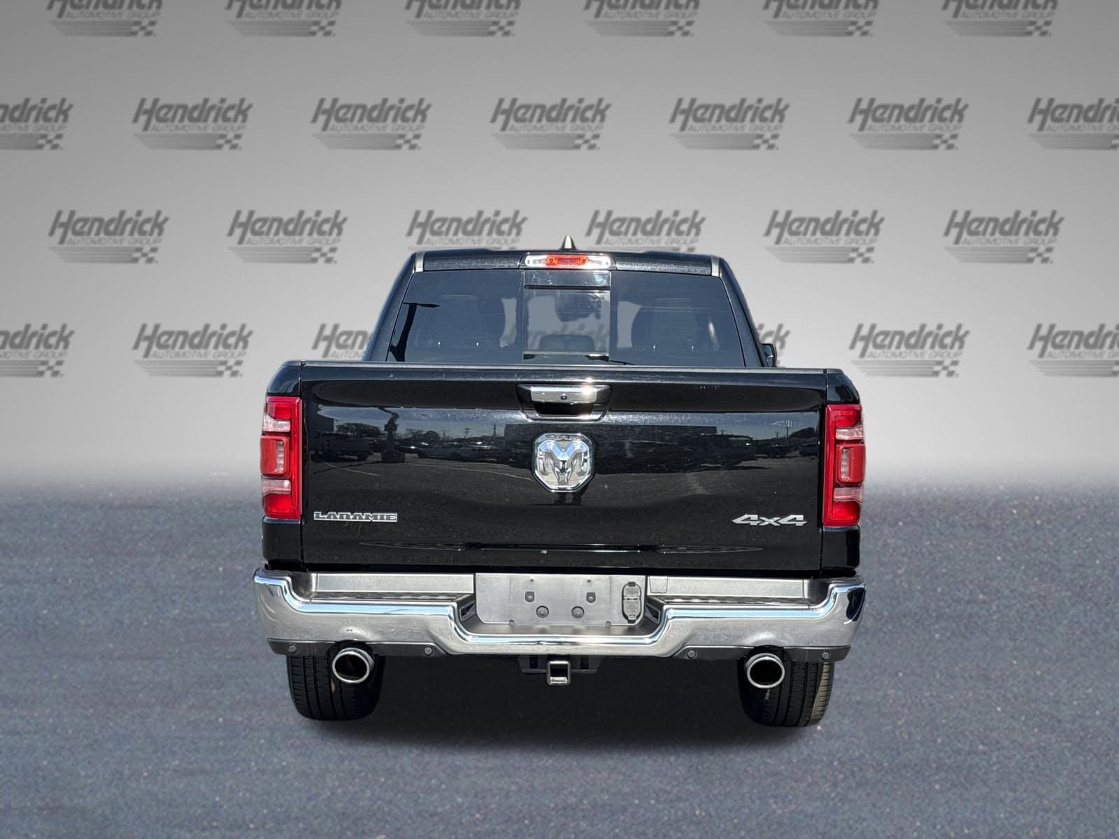 2022 Ram 1500 Laramie photo 3