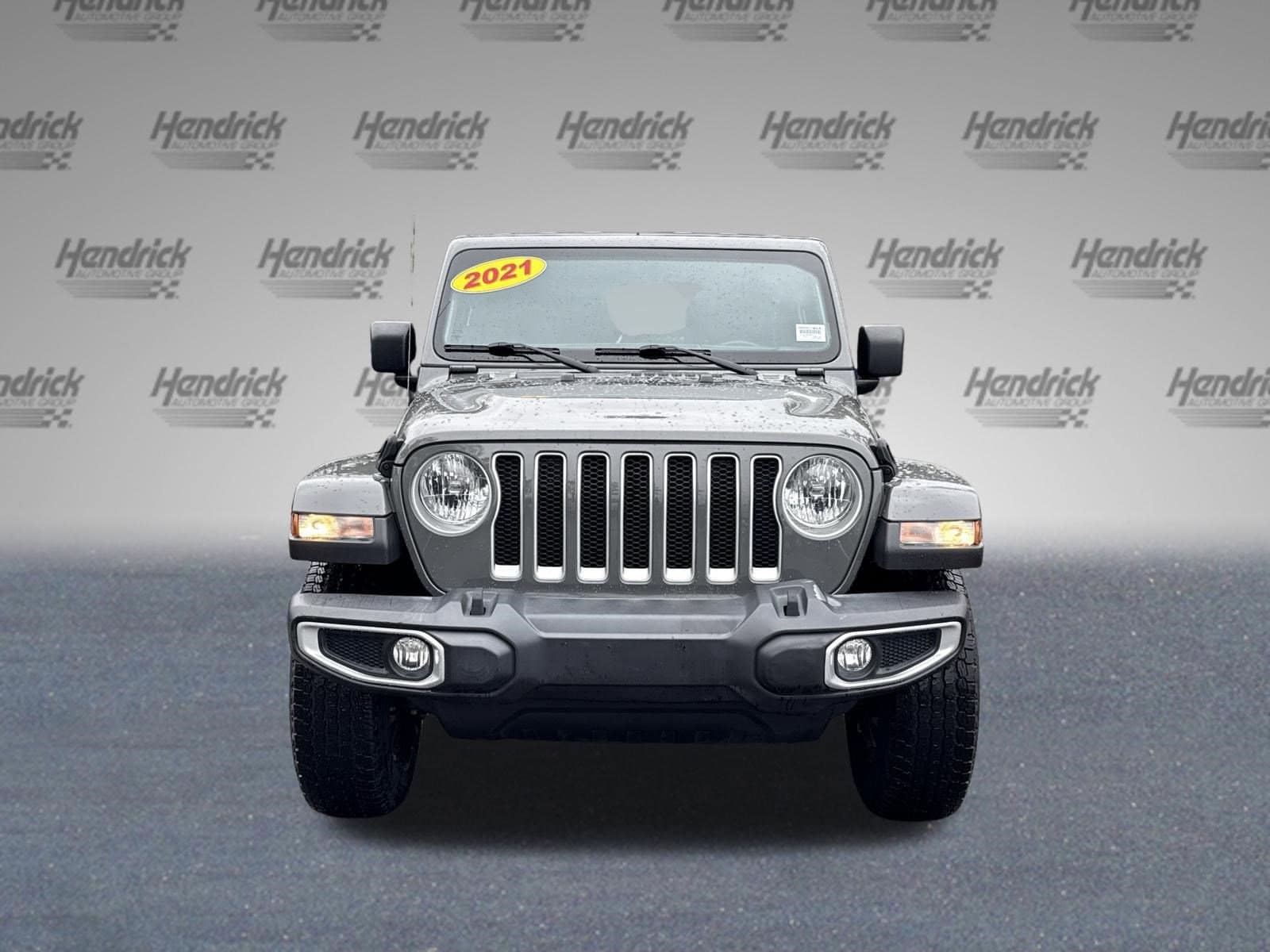 2021 Jeep Wrangler Unlimited Sahara photo 2