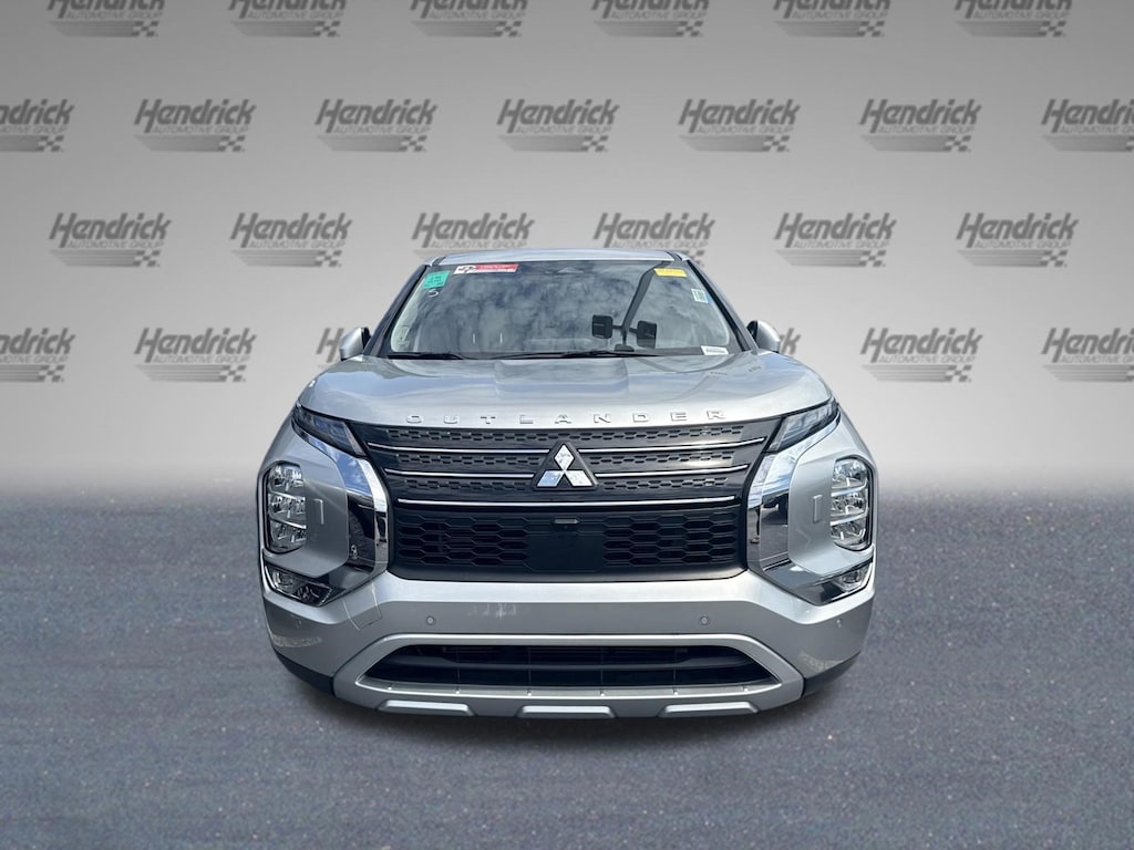 Used 2023 Mitsubishi Outlander SE SUV