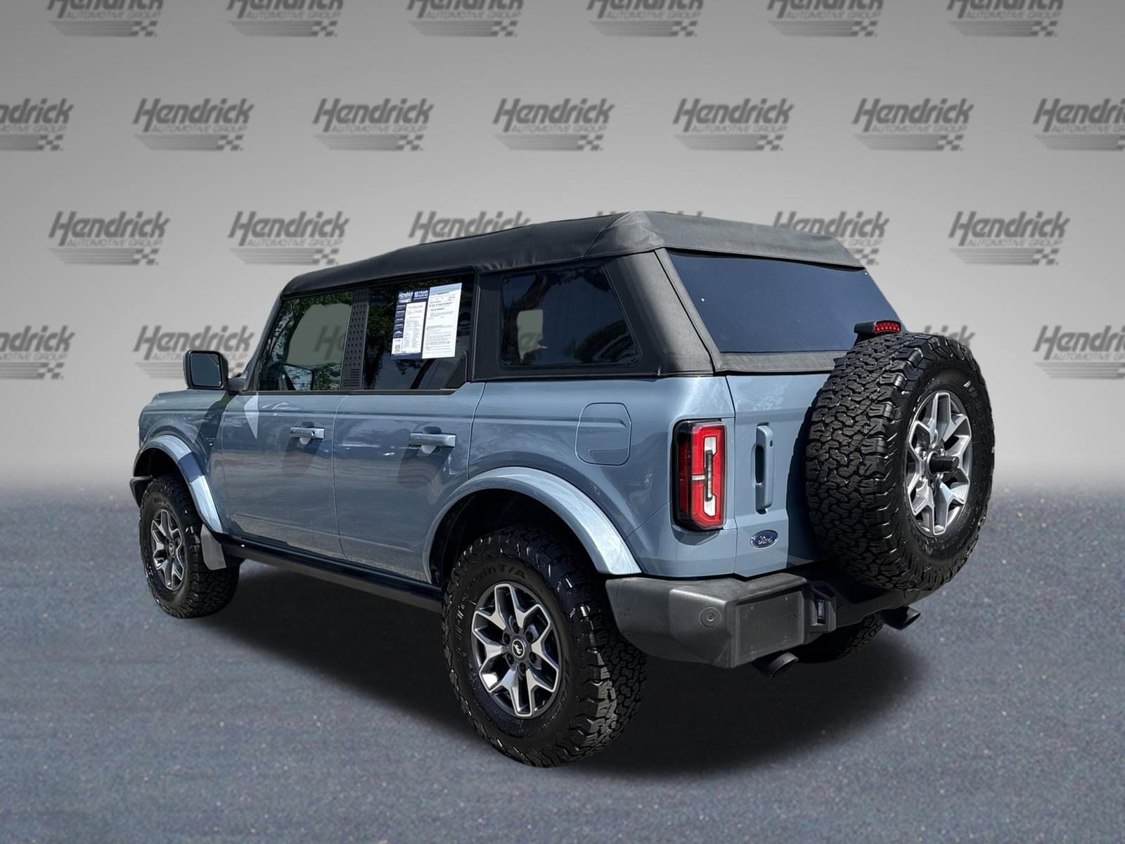 2023 Ford Bronco Outer Banks photo 6