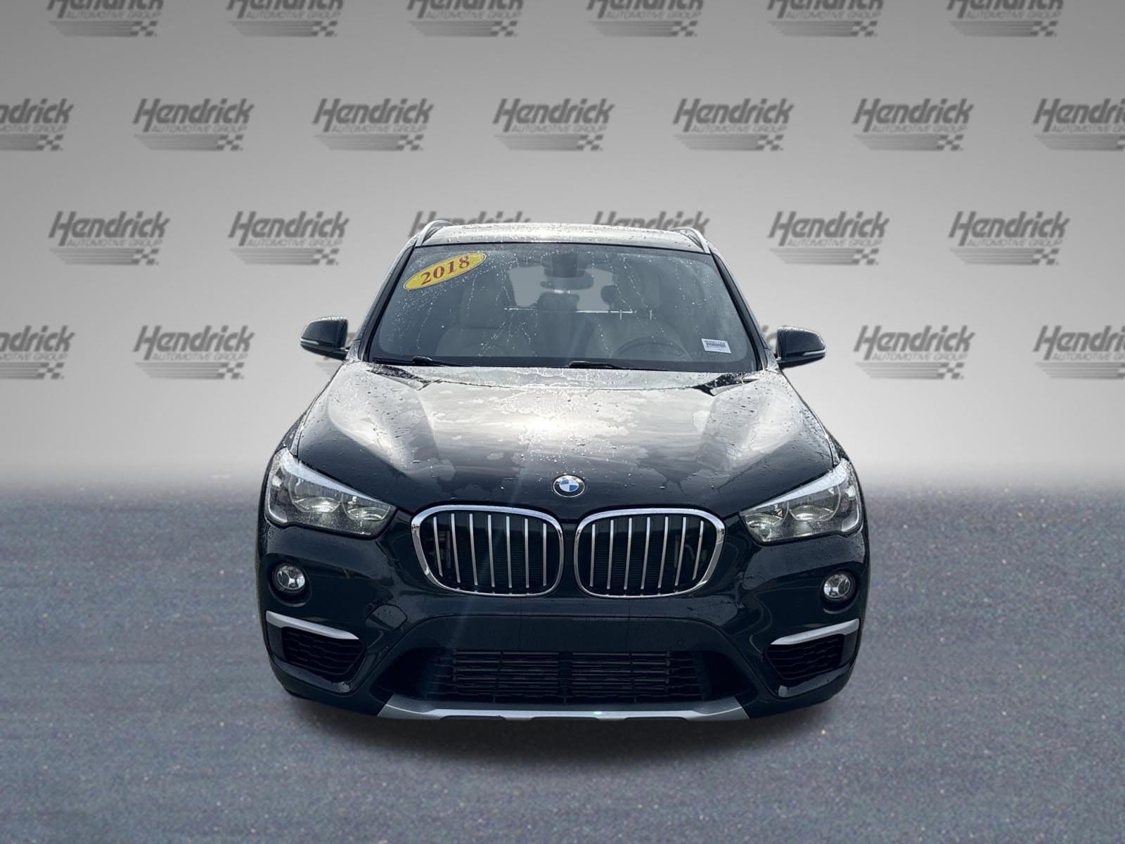 2018 BMW X1 sDrive28i photo 2