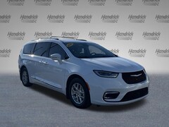 2021 Chrysler Pacifica Touring L Minivan