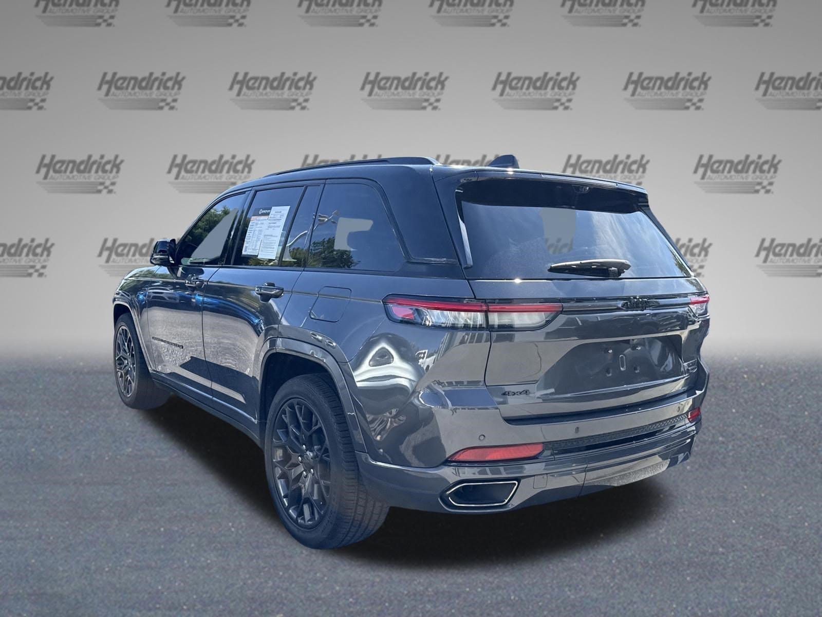 2025 Jeep Grand Cherokee Summit Reserve photo 6