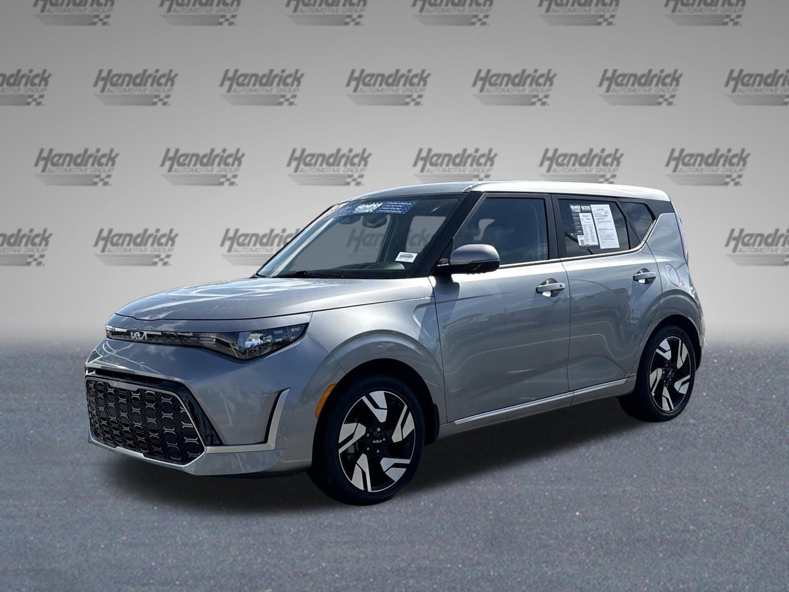 2025 Kia Soul GT-Line photo 3