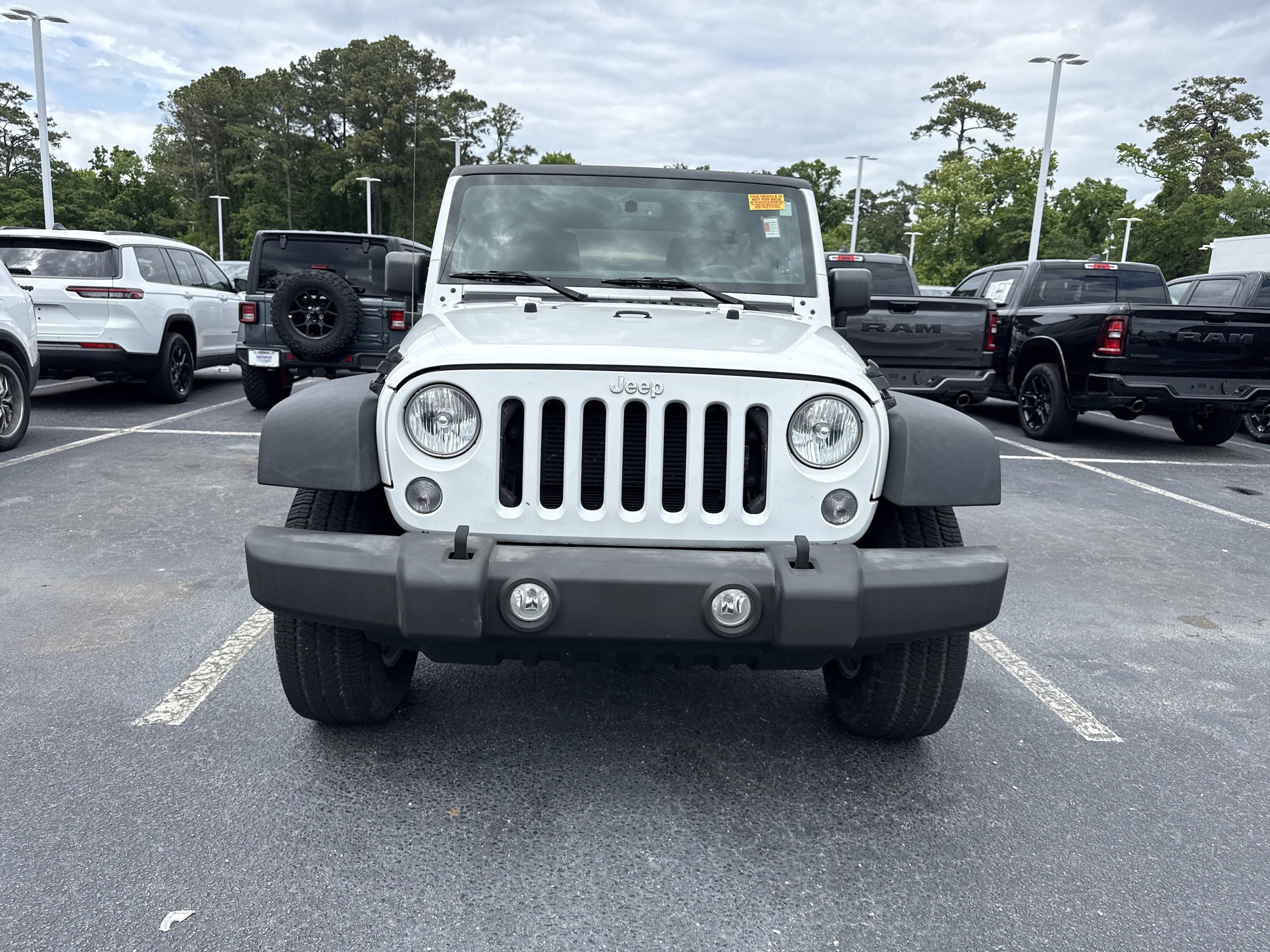 2018 Jeep Wrangler JK Unlimited Sport S photo 2