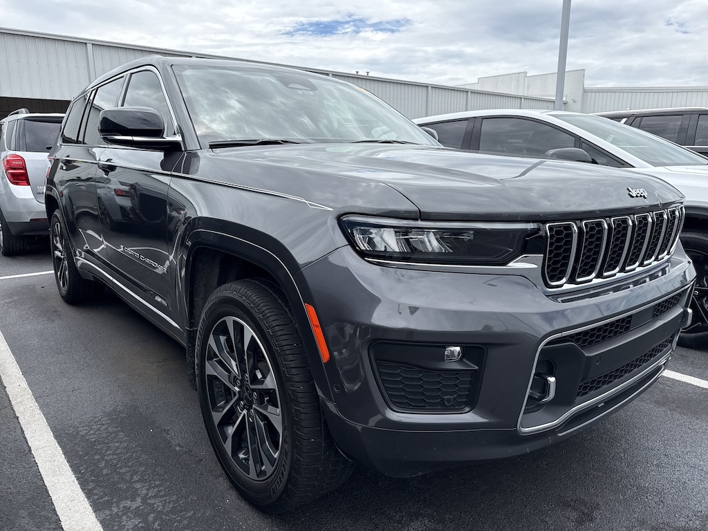 Used 2023 Jeep Grand Cherokee L Overland SUV