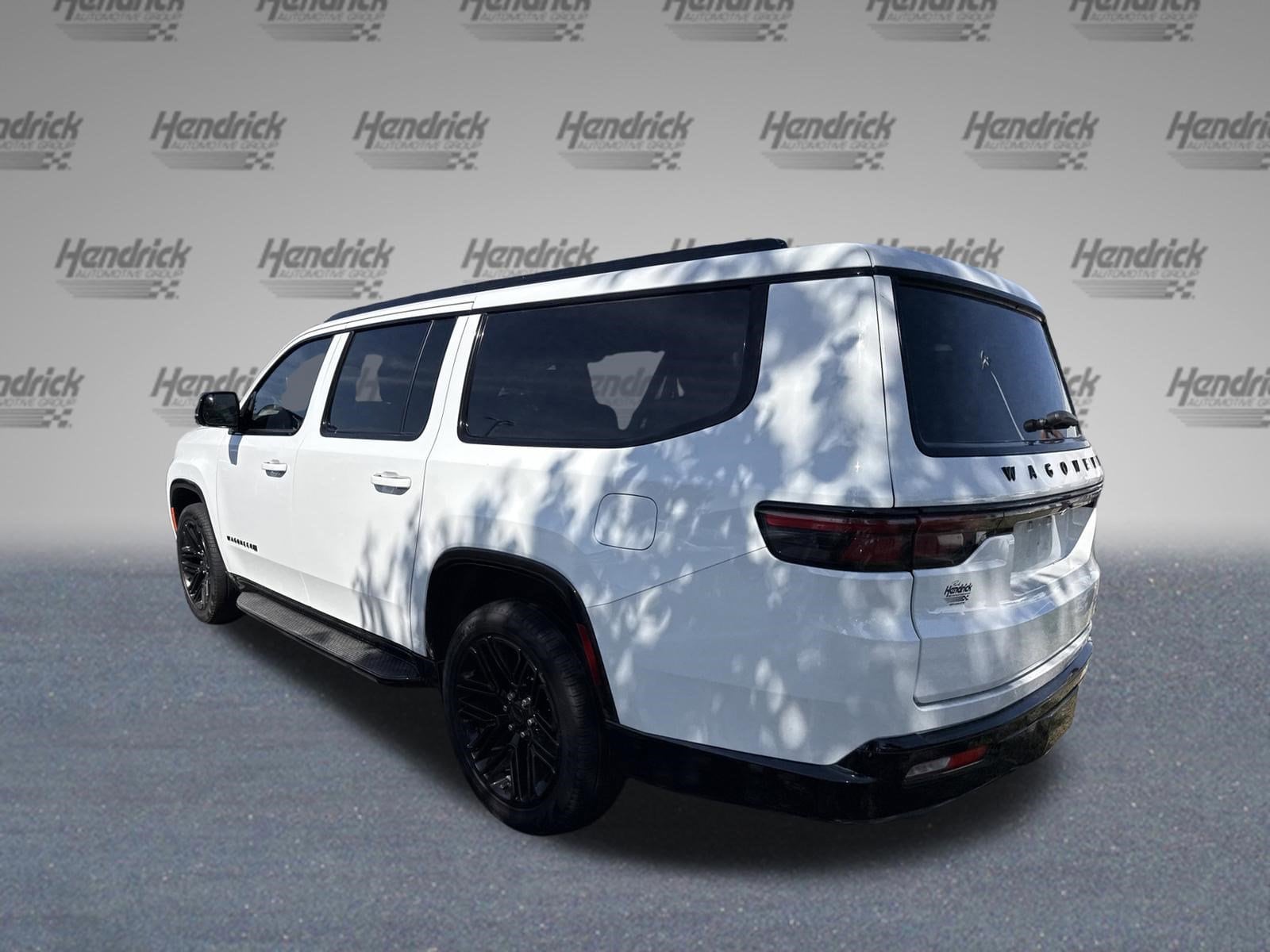 2024 Jeep Wagoneer L Series II Carbide photo 6