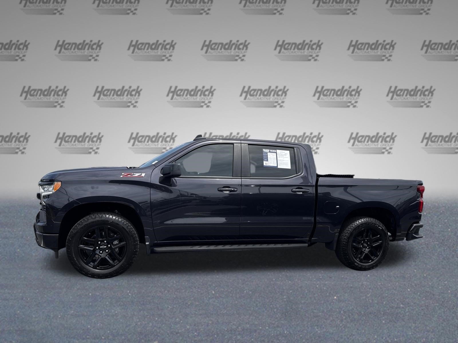 2024 Chevrolet Silverado 1500 RST photo 5