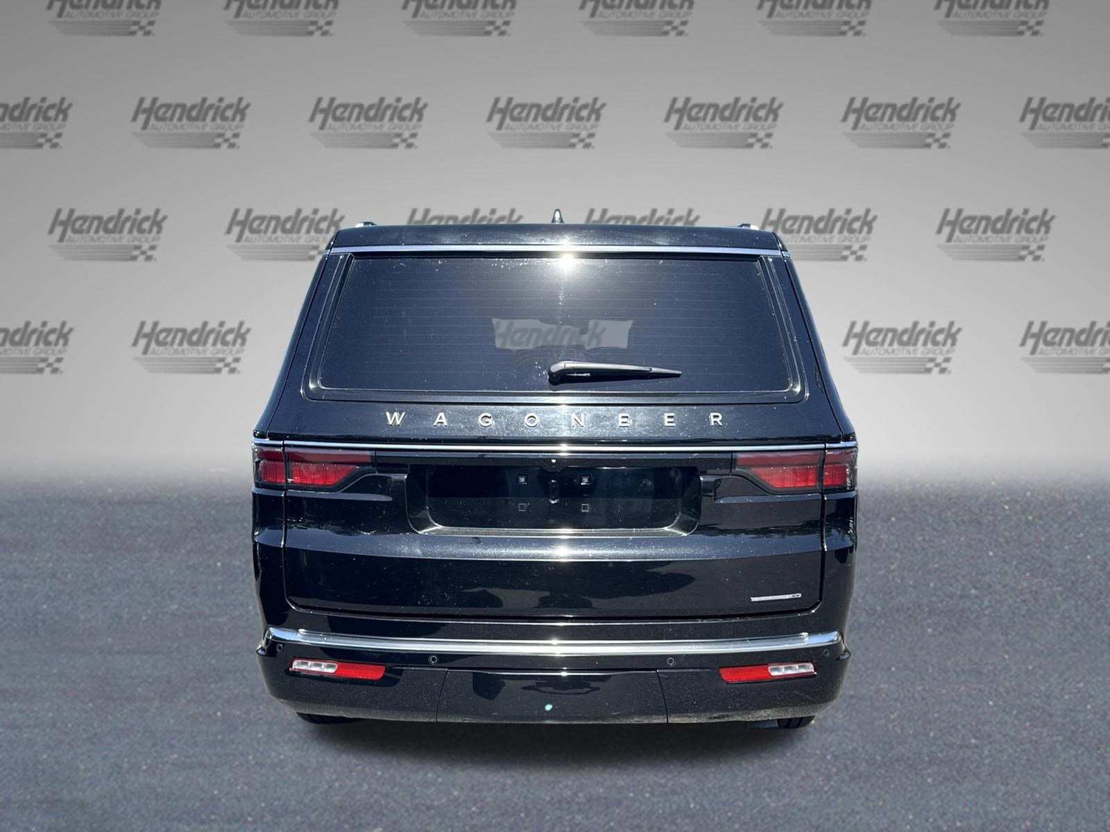 2024 Jeep Wagoneer Series II photo 3