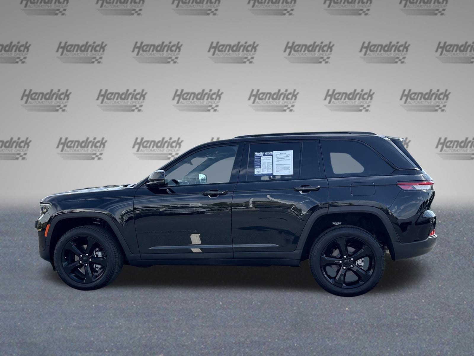 2025 Jeep Grand Cherokee Limited photo 5