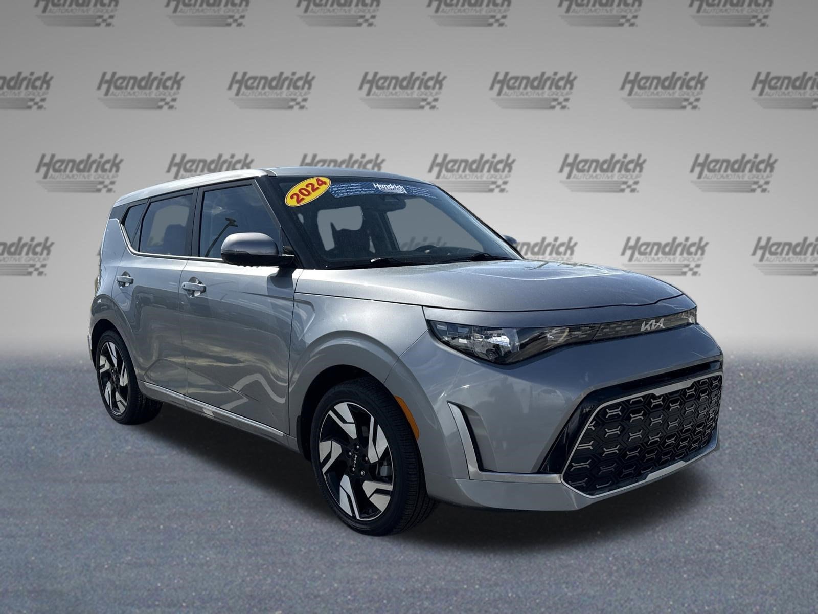 2025 Kia Soul GT-Line photo 2