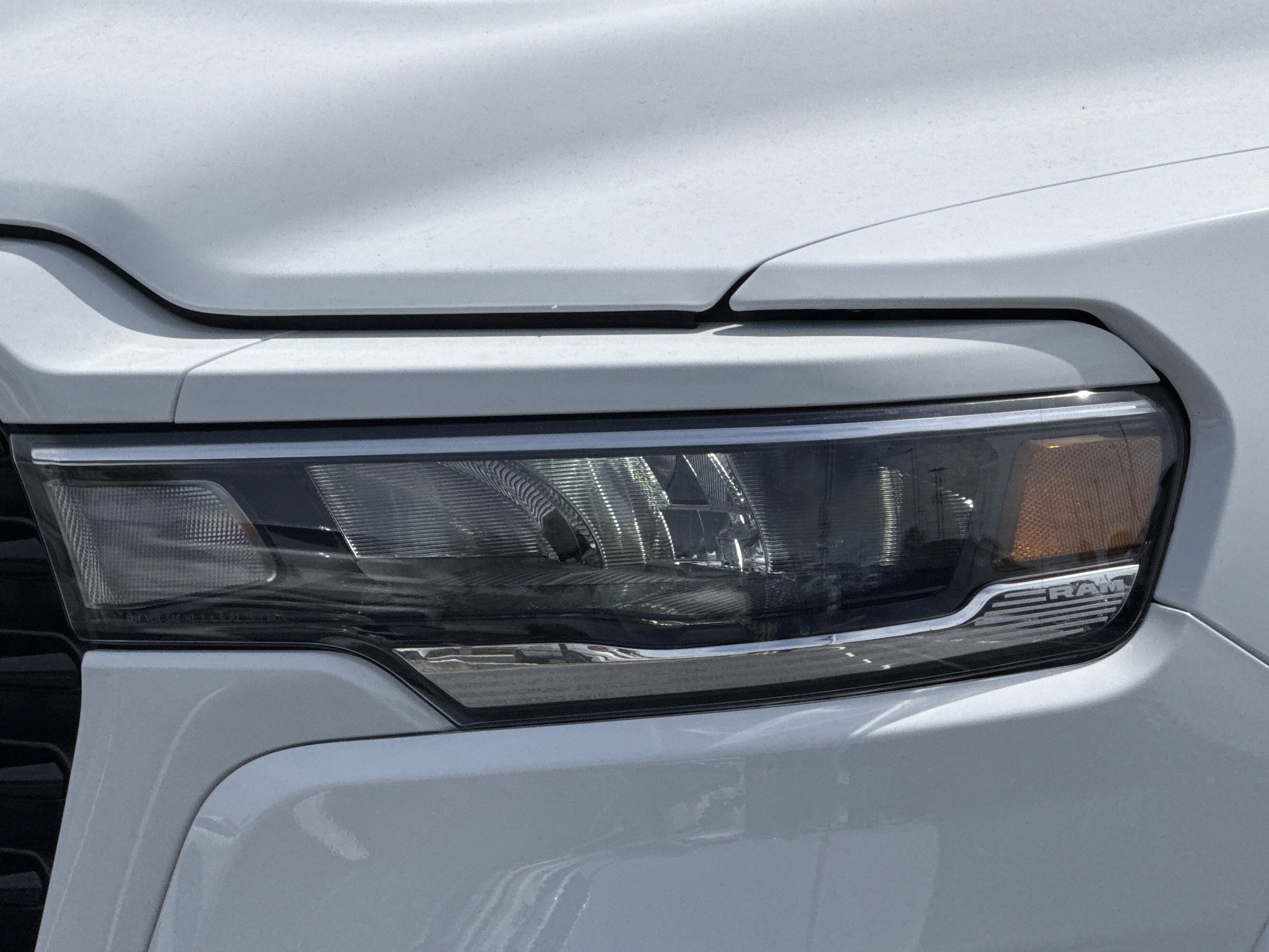 2025 Ram 1500 Laramie photo 4