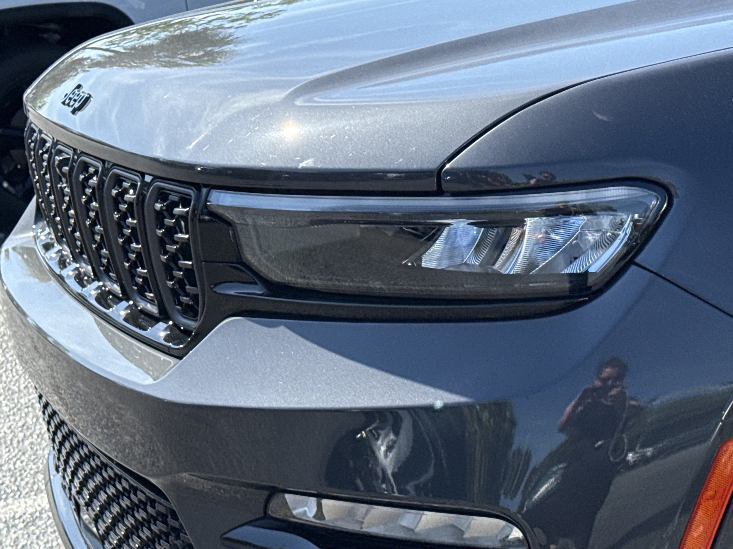 2025 Jeep Grand Cherokee Summit Reserve photo 5