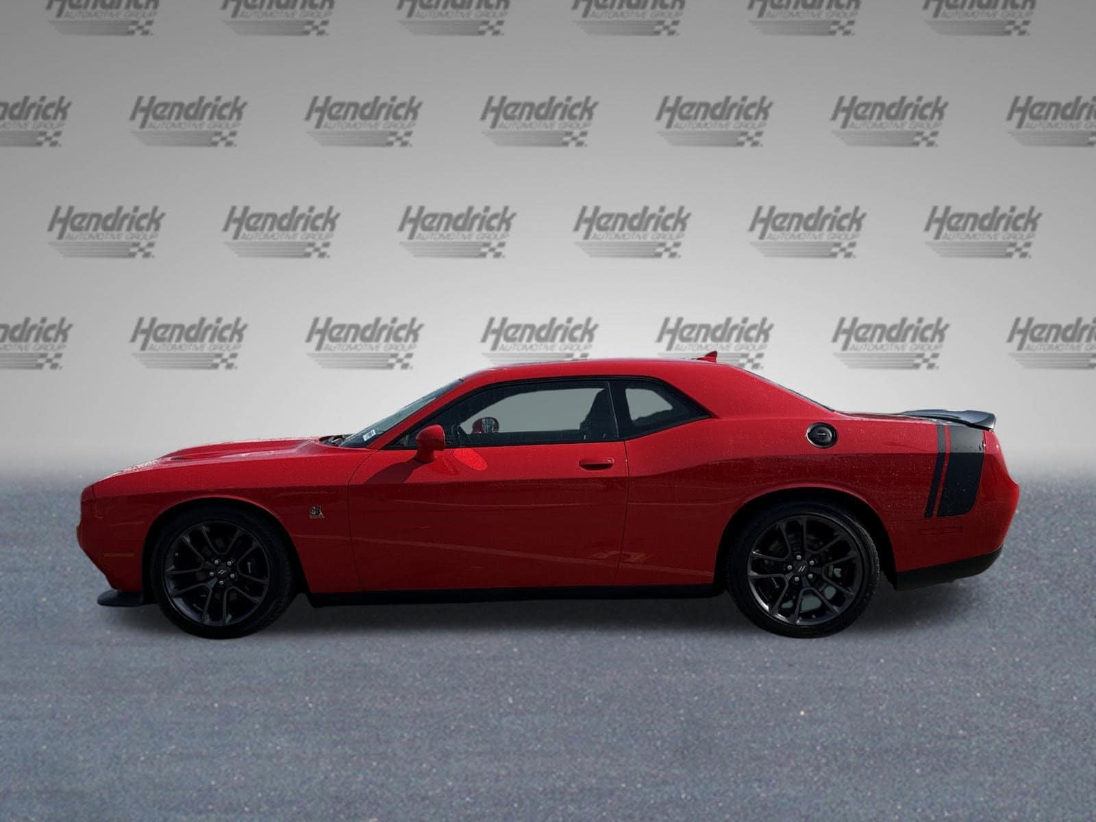 2022 Dodge Challenger R/T Scat Pack photo 5