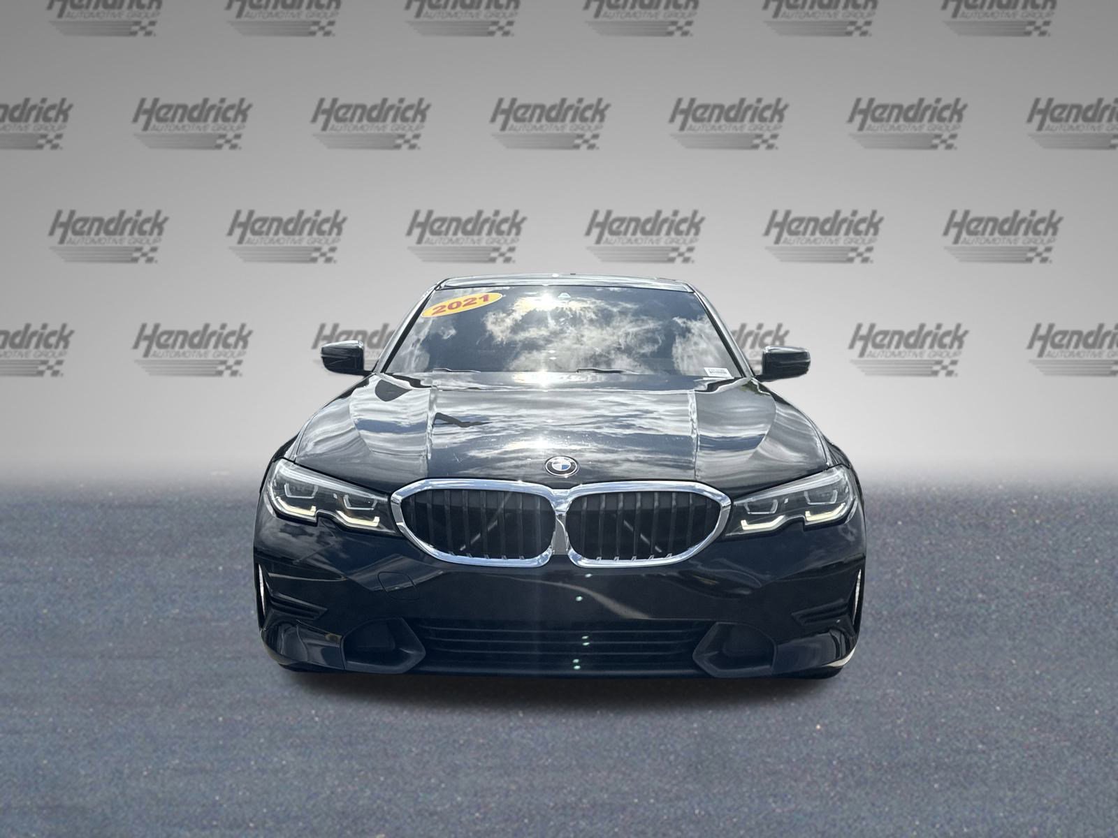 2021 Bmw 330i photo 2