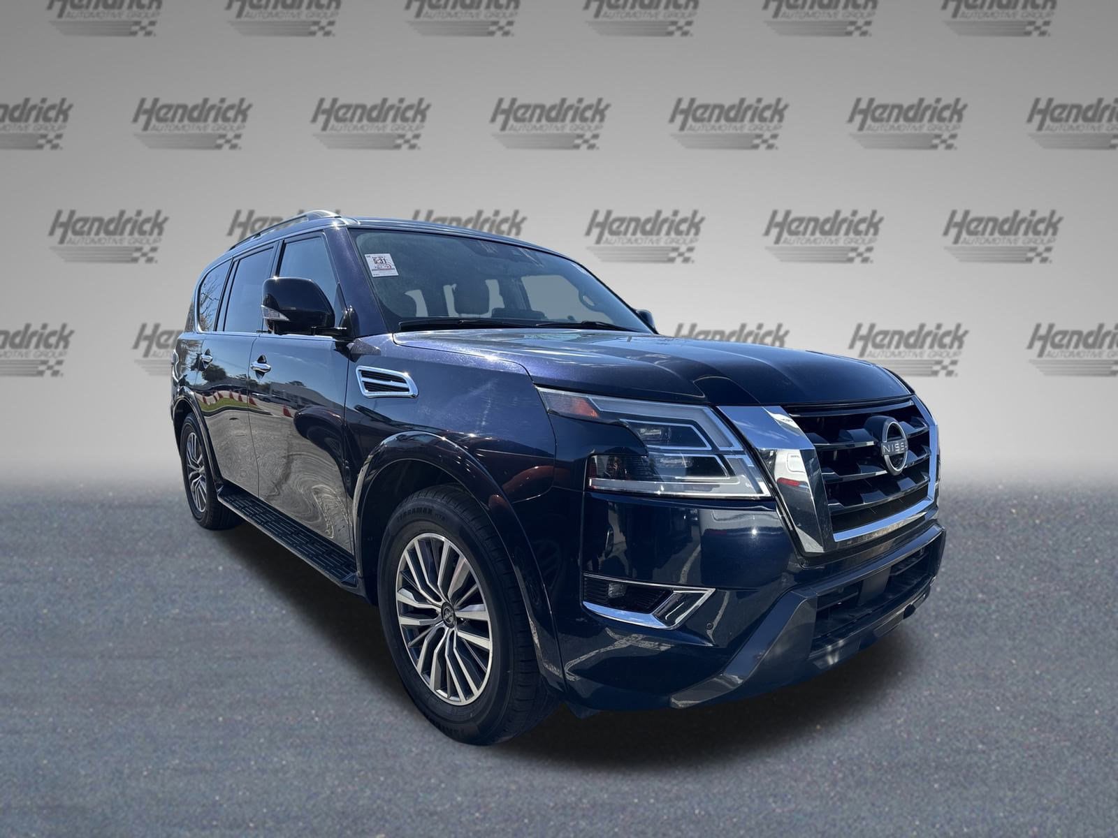 2023 Nissan Armada SL photo 4