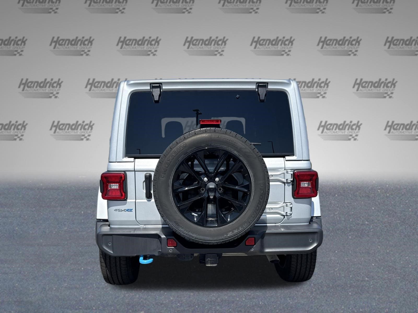 2024 Jeep Wrangler 4xe Sahara photo 3