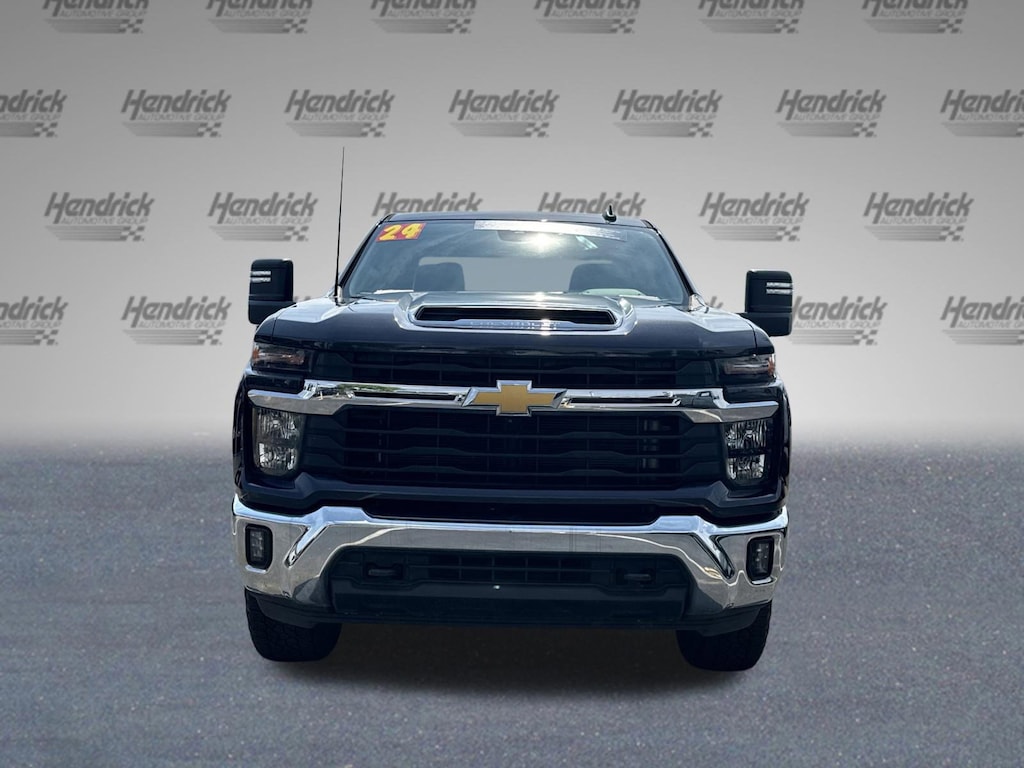 Used 2024 Chevrolet Silverado 2500HD LT Pickup