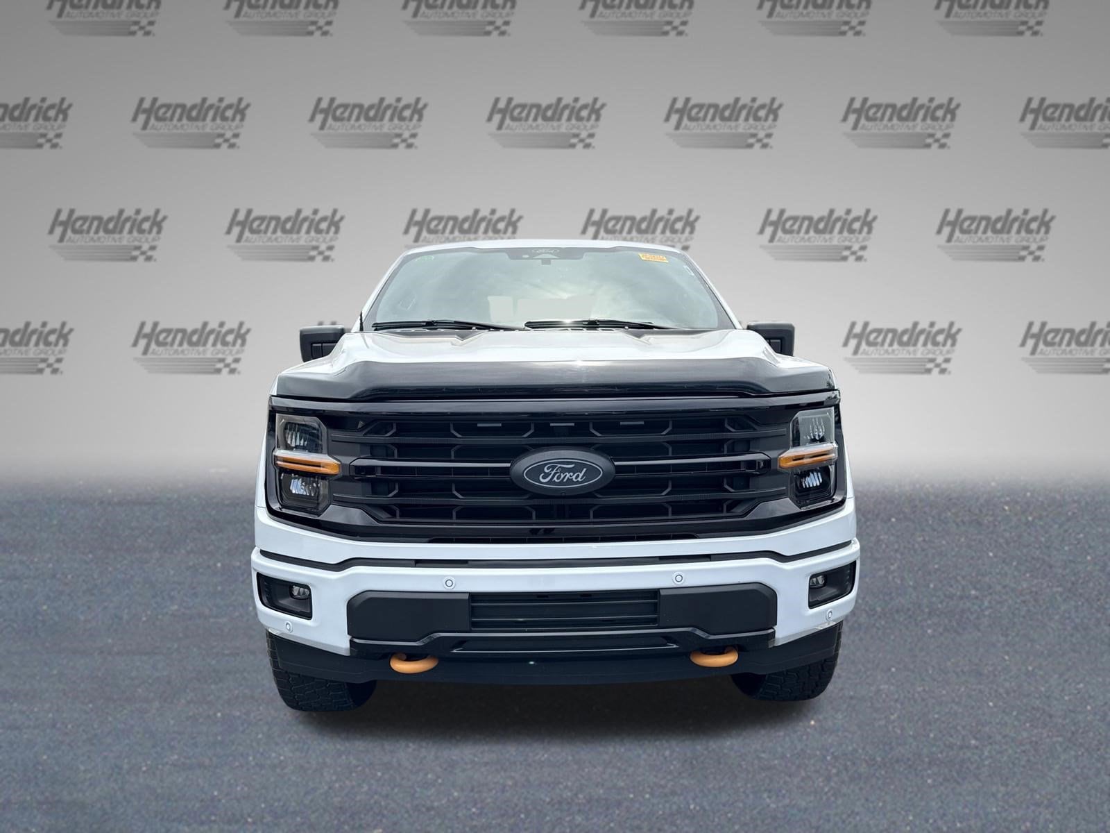 2024 Ford F-150 XLT photo 2