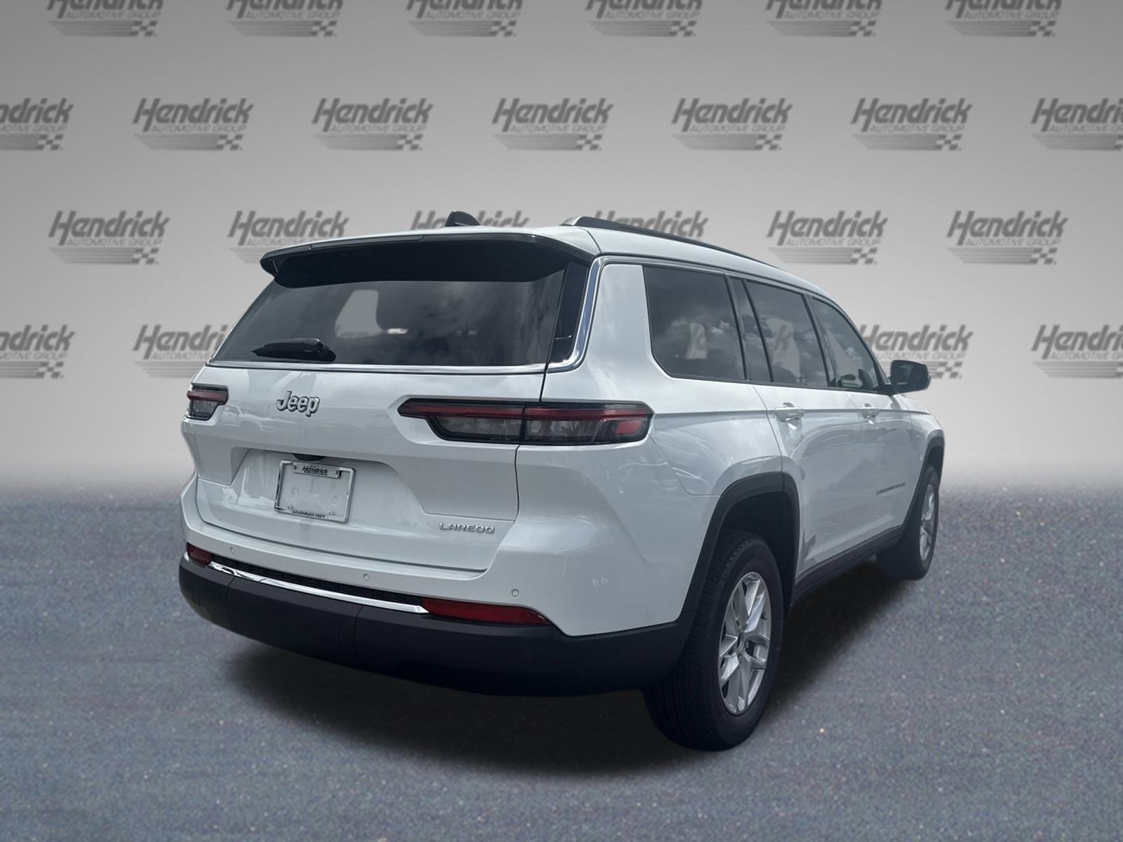 2025 Jeep Grand Cherokee L Laredo X photo 3