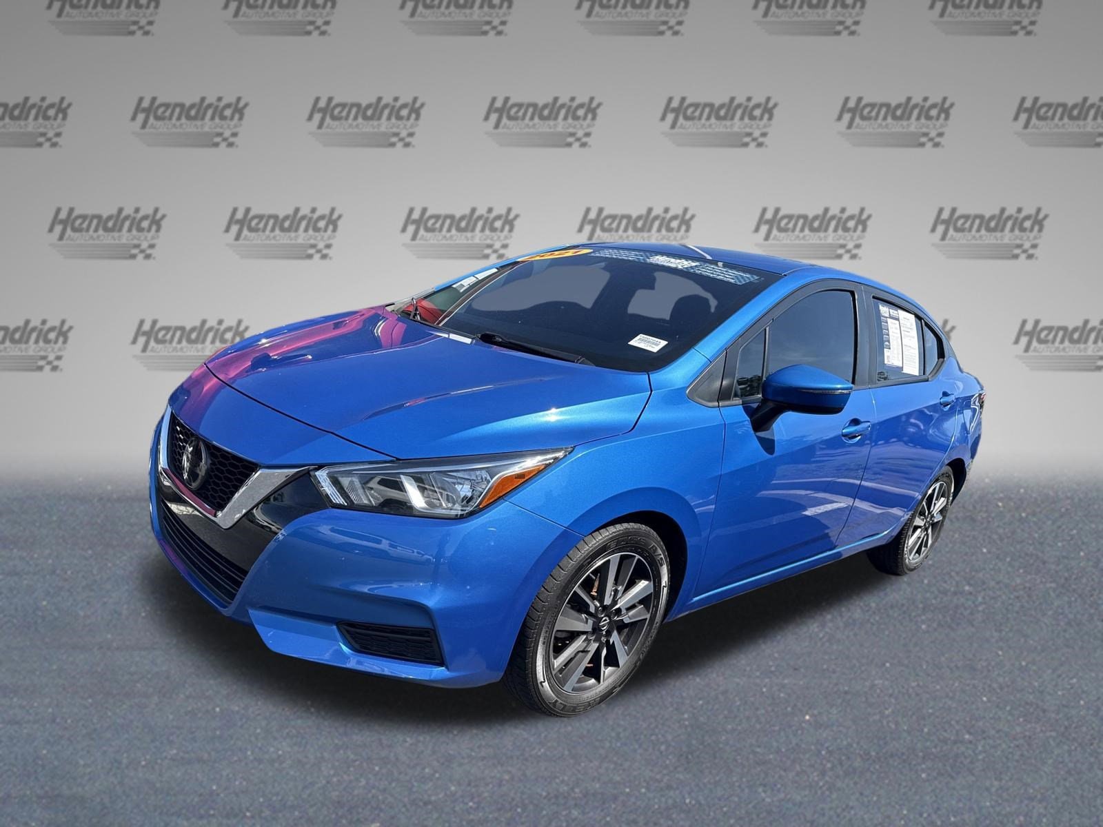 2021 Nissan Versa SV photo 4
