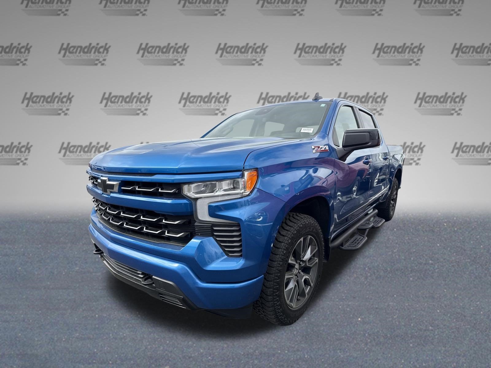2023 Chevrolet Silverado 1500 RST photo 6