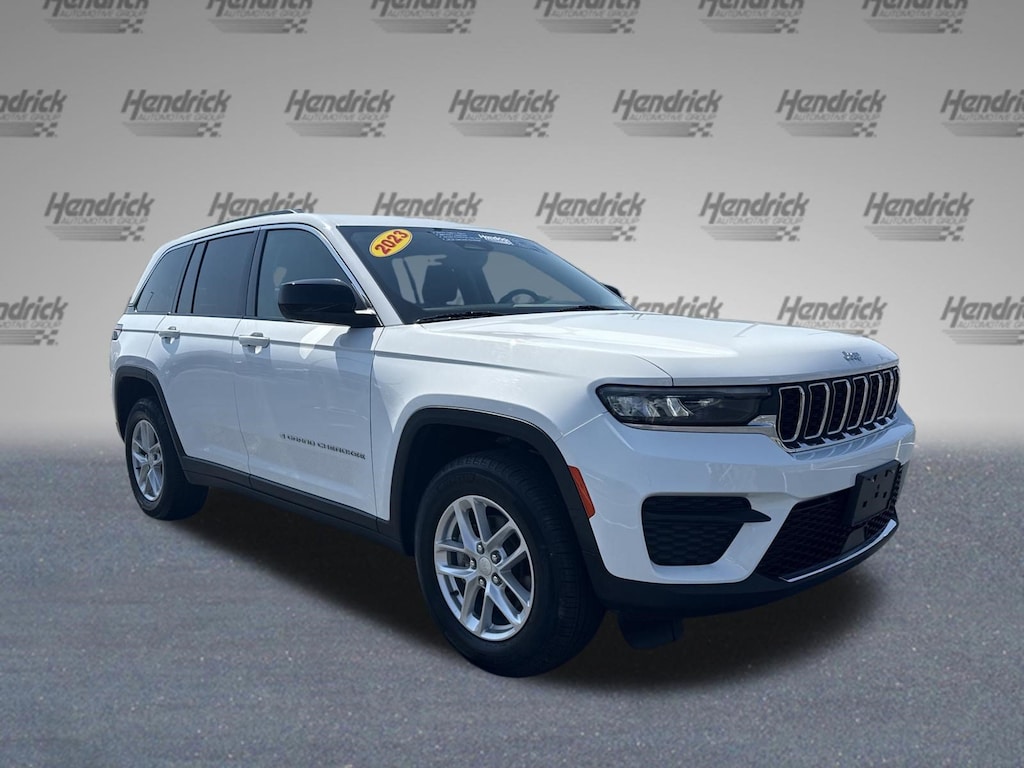 Used 2023 Jeep Grand Cherokee Altitude SUV