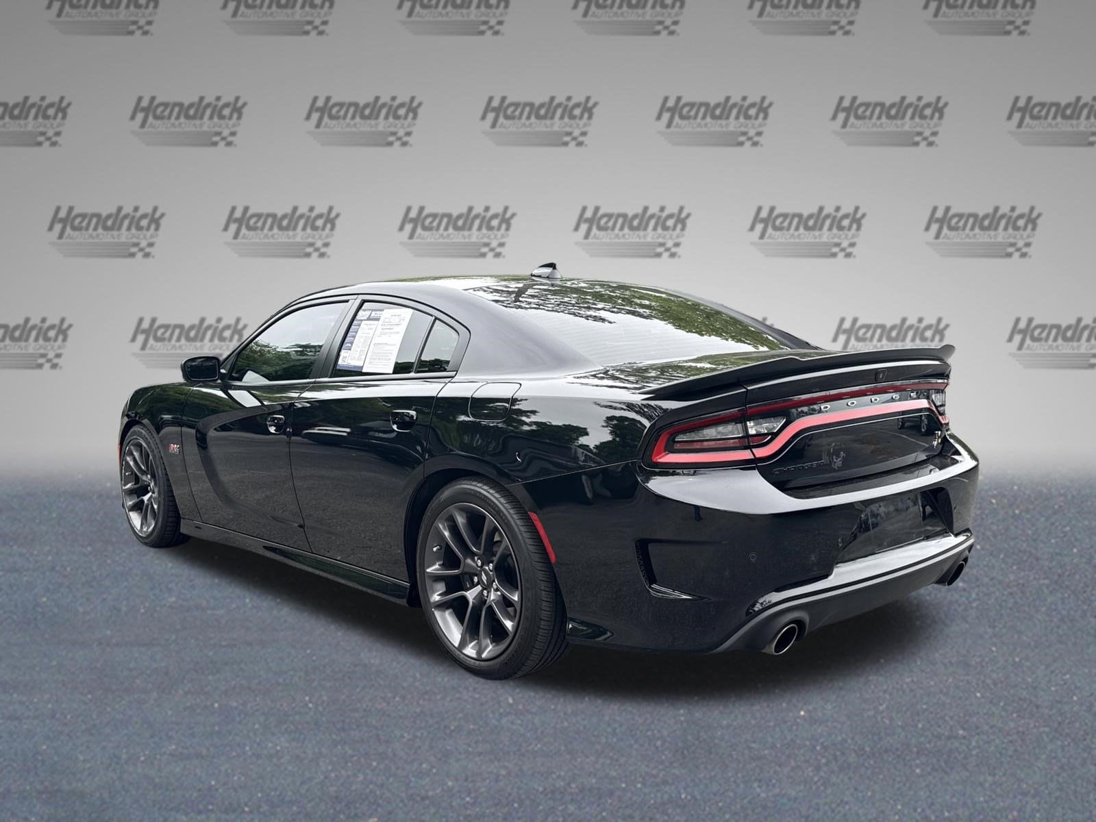 2023 Dodge Charger Scat Pack photo 6