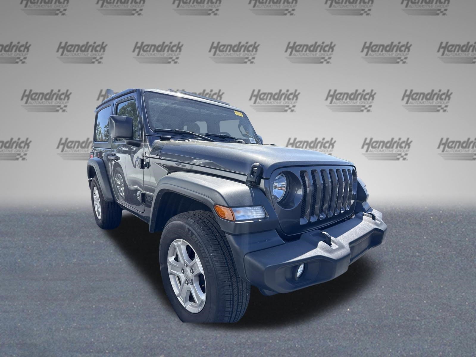 2022 Jeep Wrangler Sport S photo 2