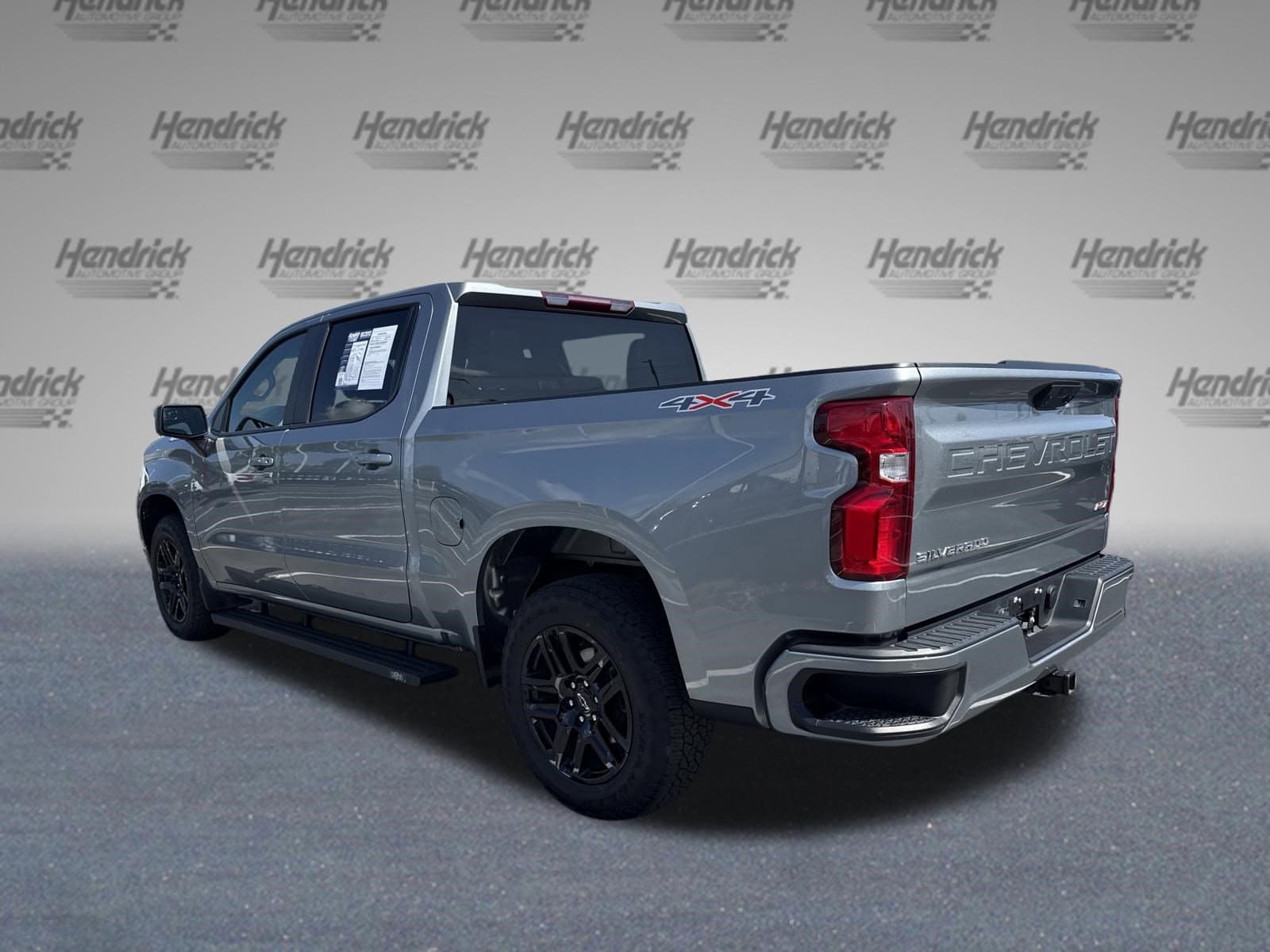 2023 Chevrolet Silverado 1500 RST photo 6