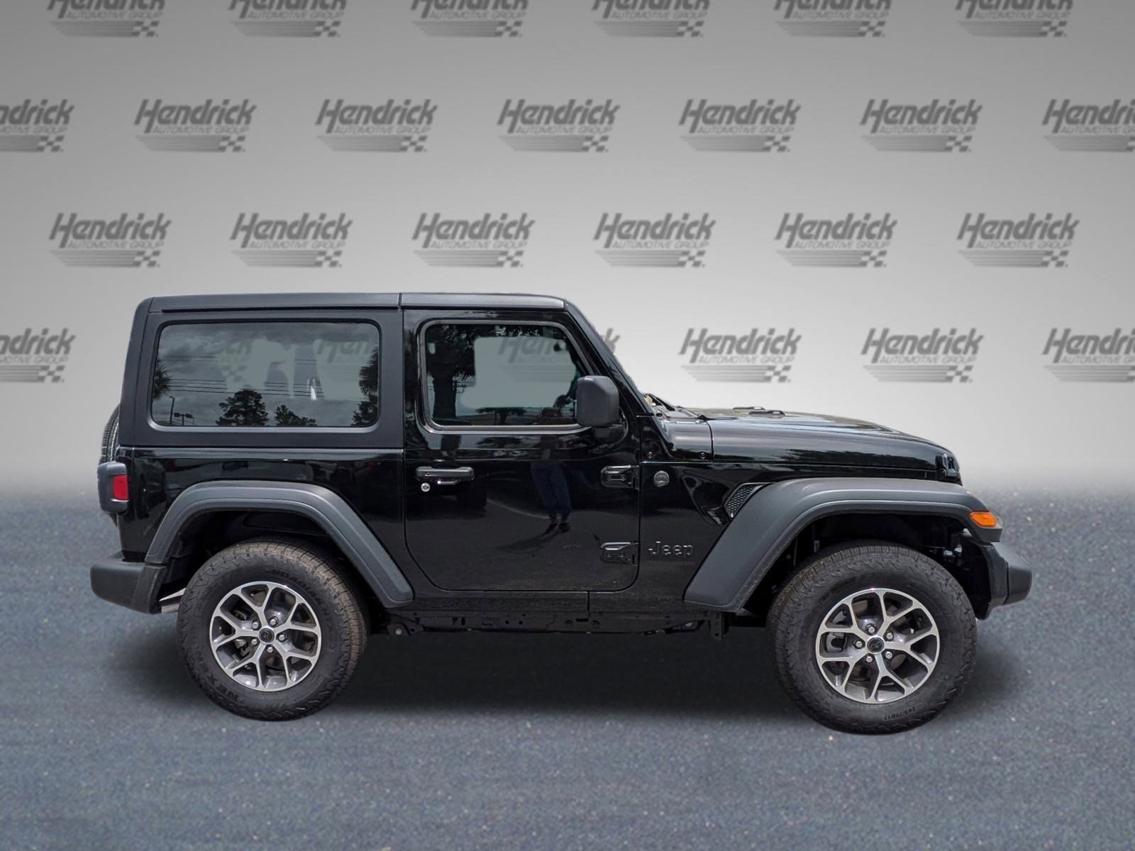 2025 Jeep Wrangler Sport S photo 2