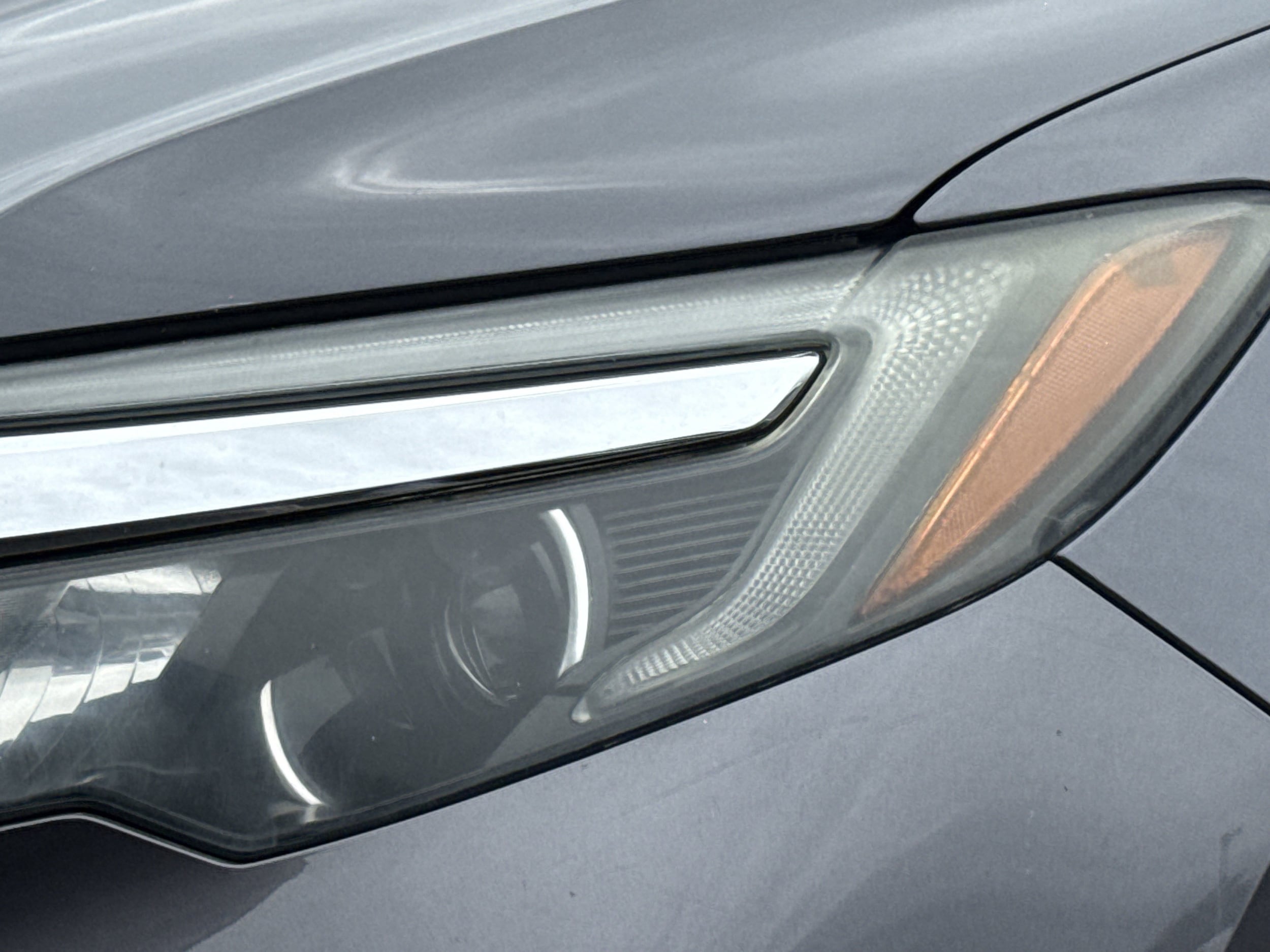 2017 Honda Pilot Elite photo 6