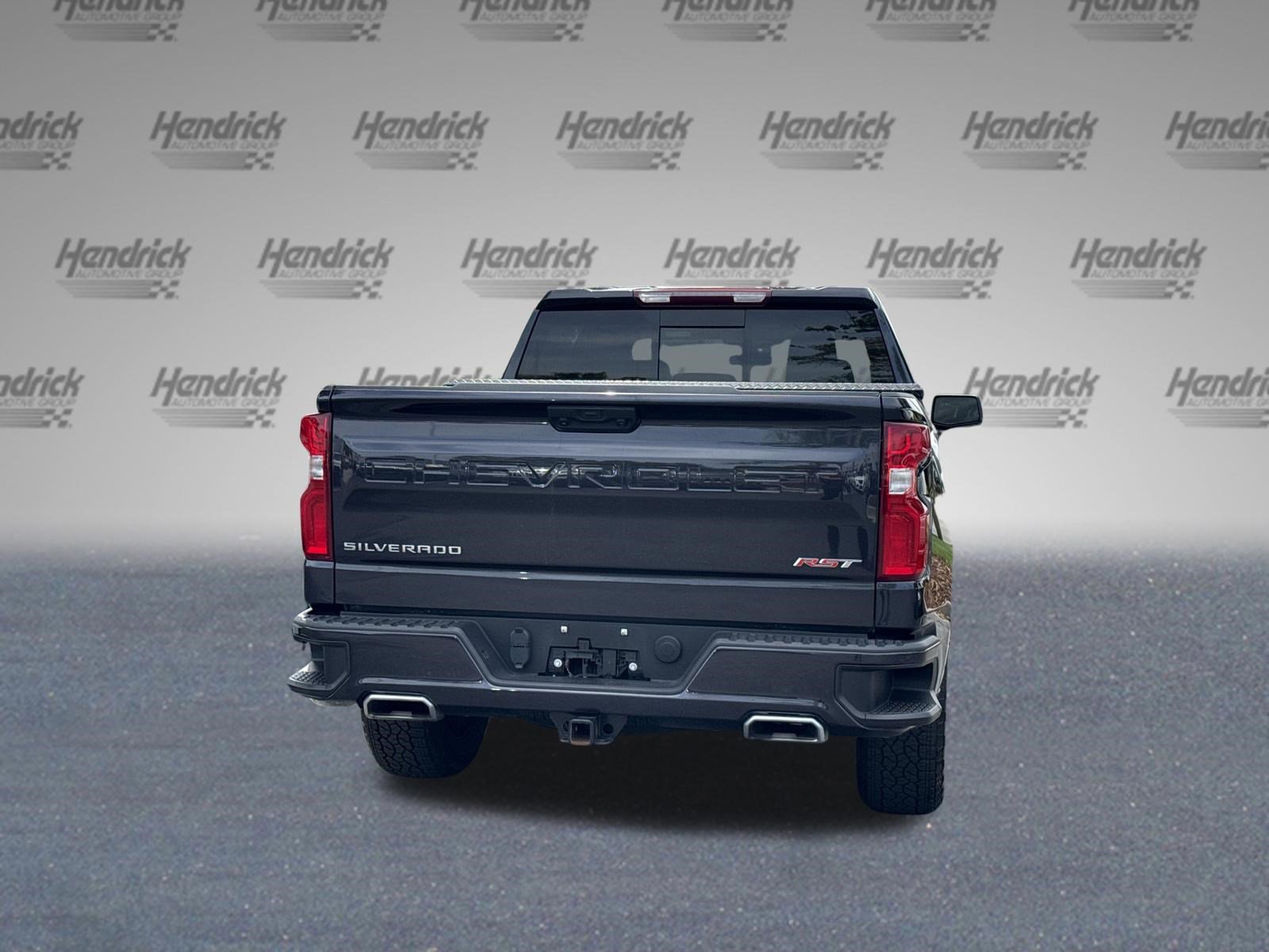 2024 Chevrolet Silverado 1500 RST photo 3