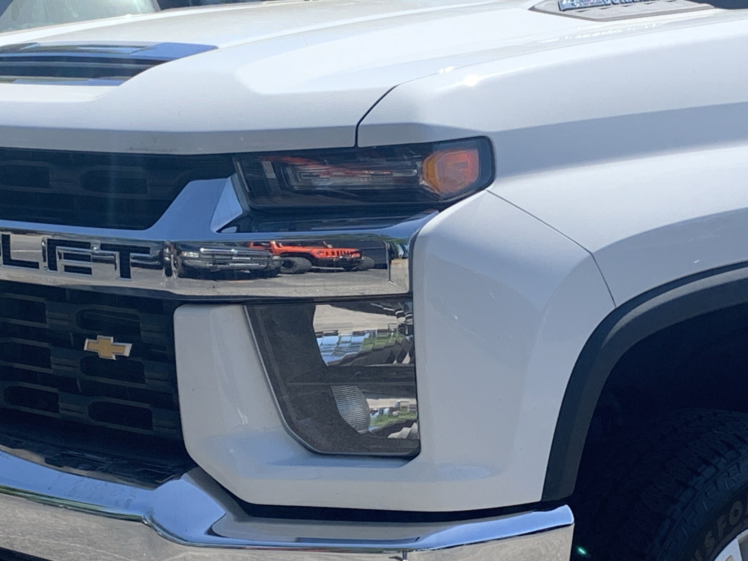 2021 Chevrolet Silverado 2500HD LT photo 4