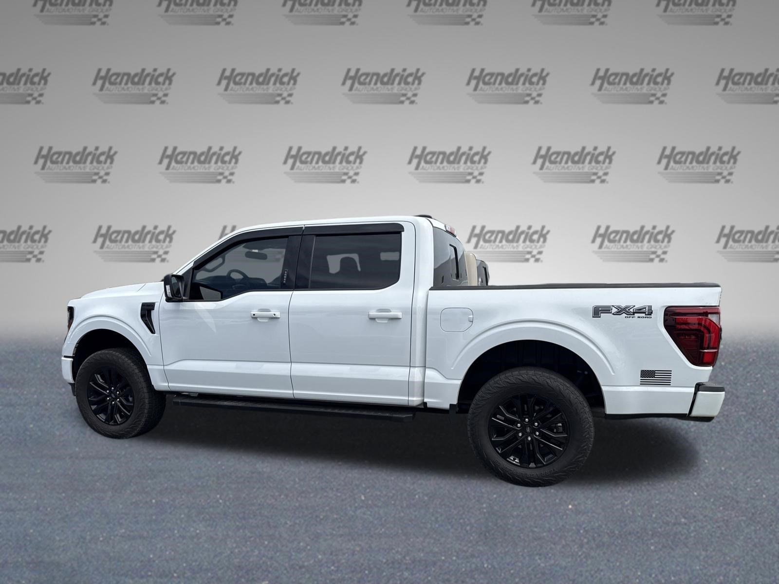 2024 Ford F-150 XLT photo 6