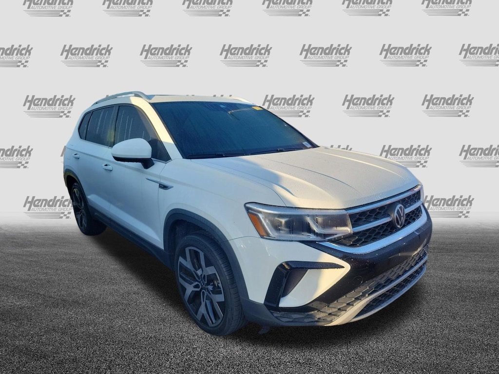 Used 2022 Volkswagen Taos 1.5T SEL 4MOTION SUV