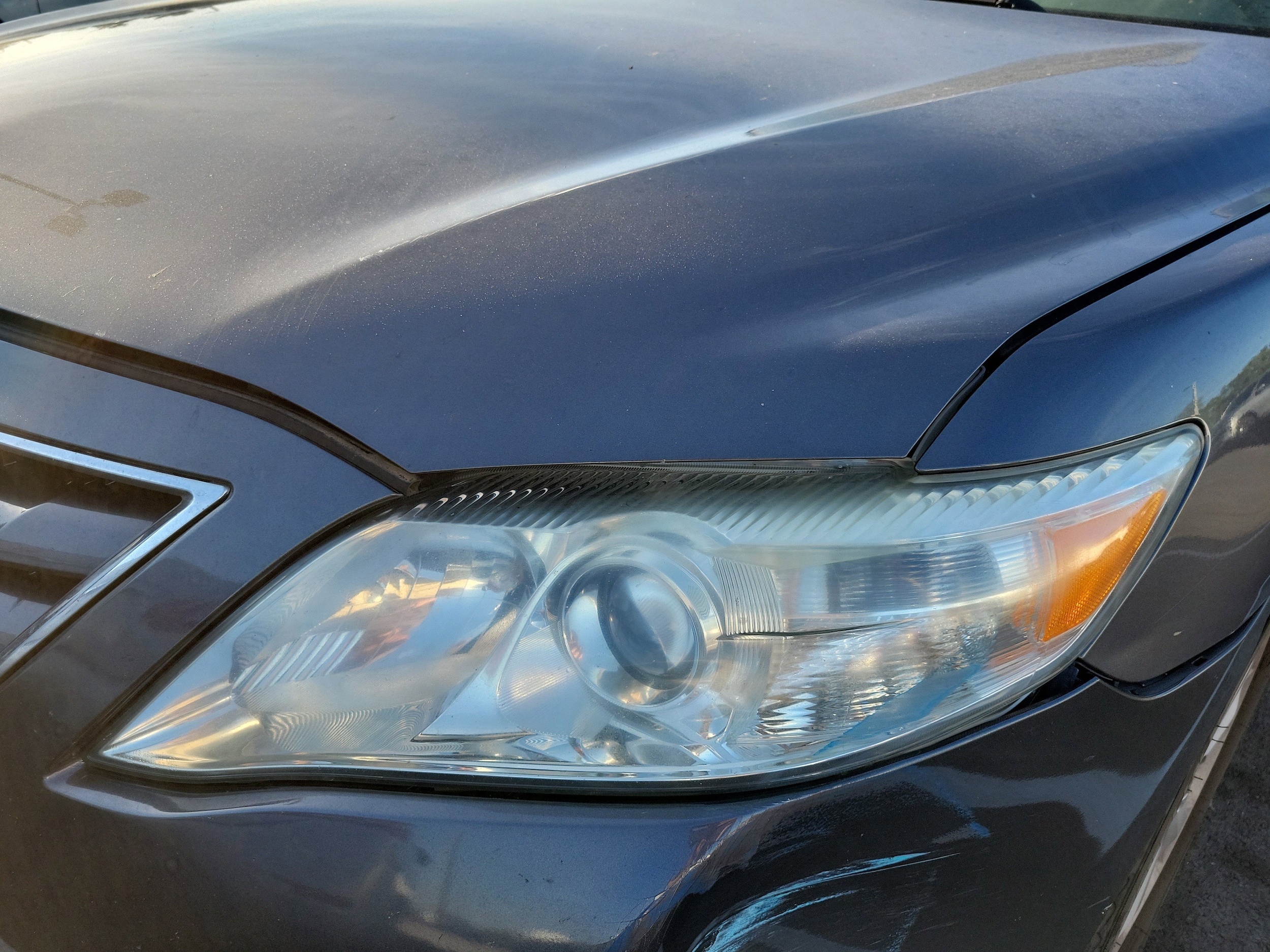 2011 Toyota Camry LE photo 4