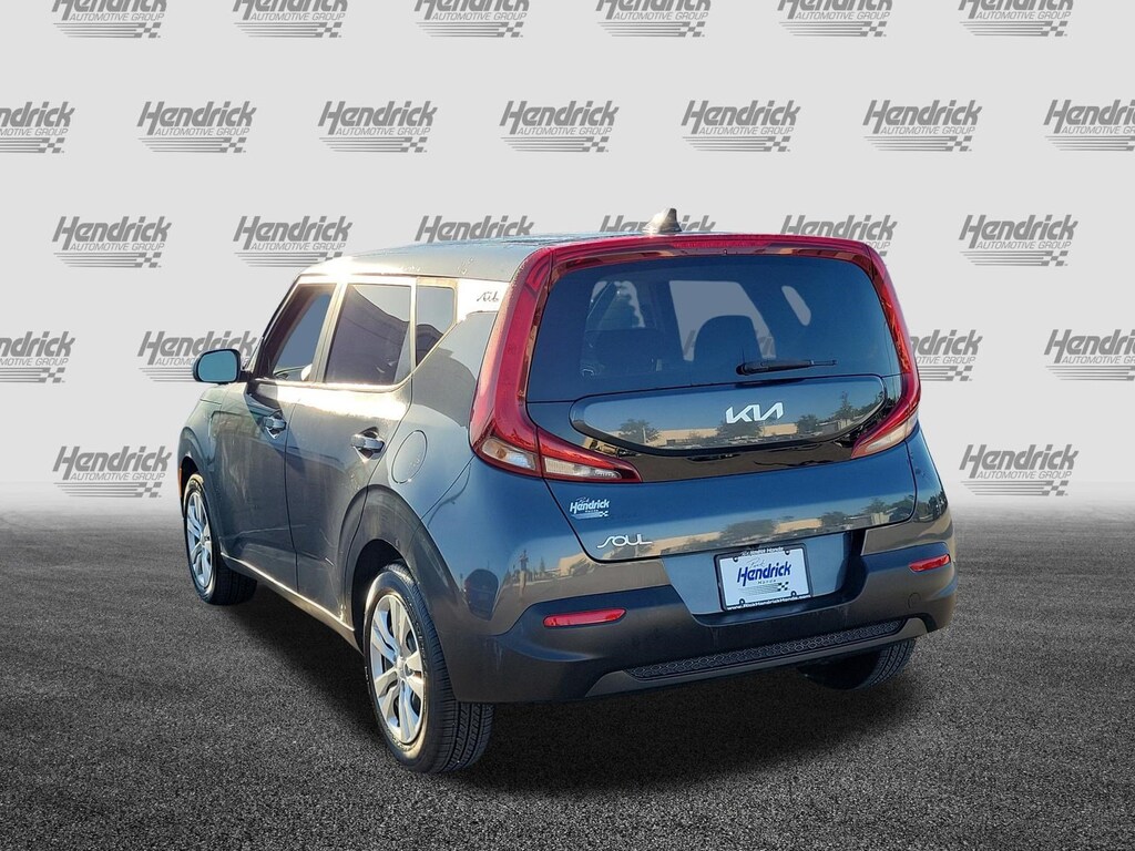 Used 2022 Kia Soul LX Hatchback