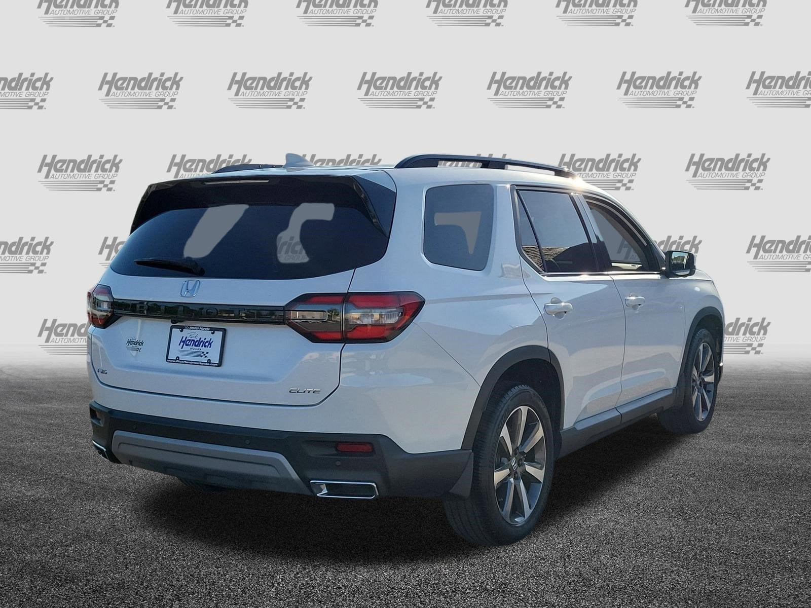 2025 Honda Pilot Elite photo 6