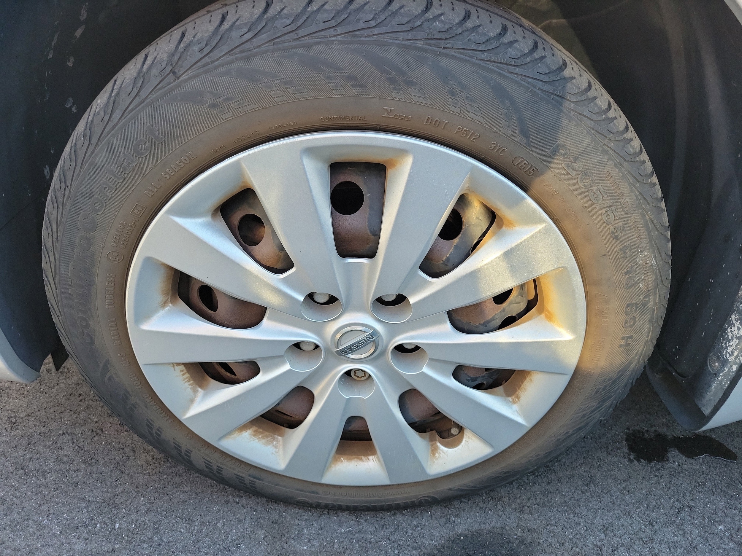 2015 Nissan Sentra S photo 6