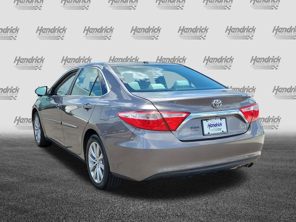 Used 2016 Toyota Camry XLE Sedan
