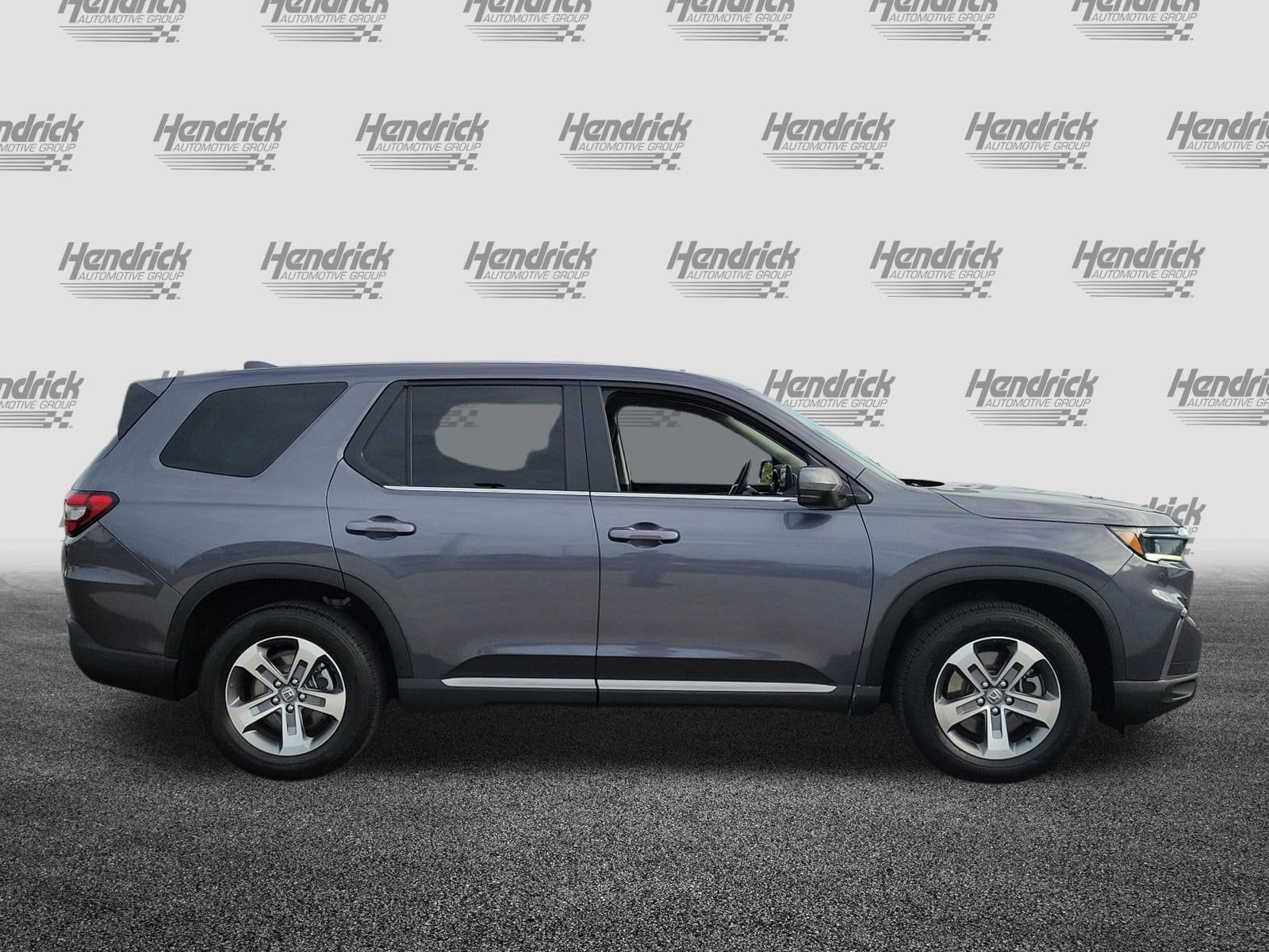 2025 Honda Pilot EX-L photo 3