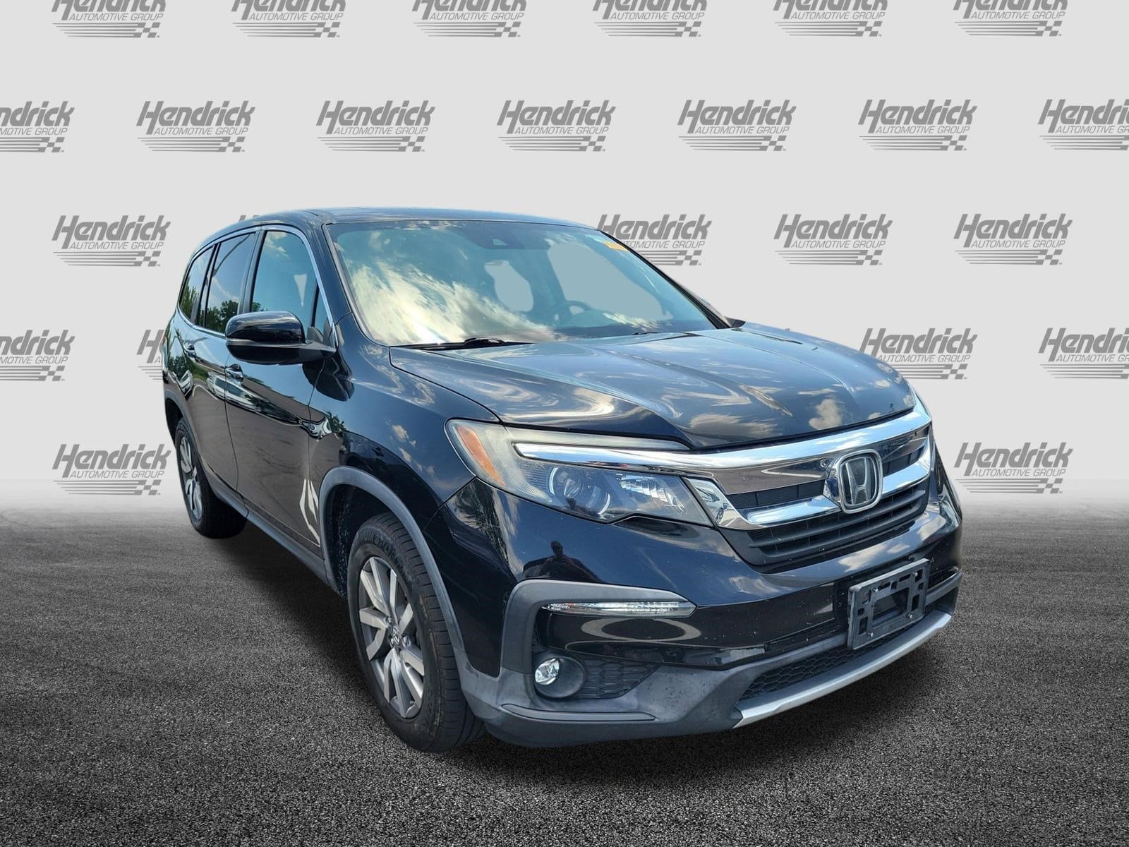 2019 Honda Pilot EX-L AWD photo 2