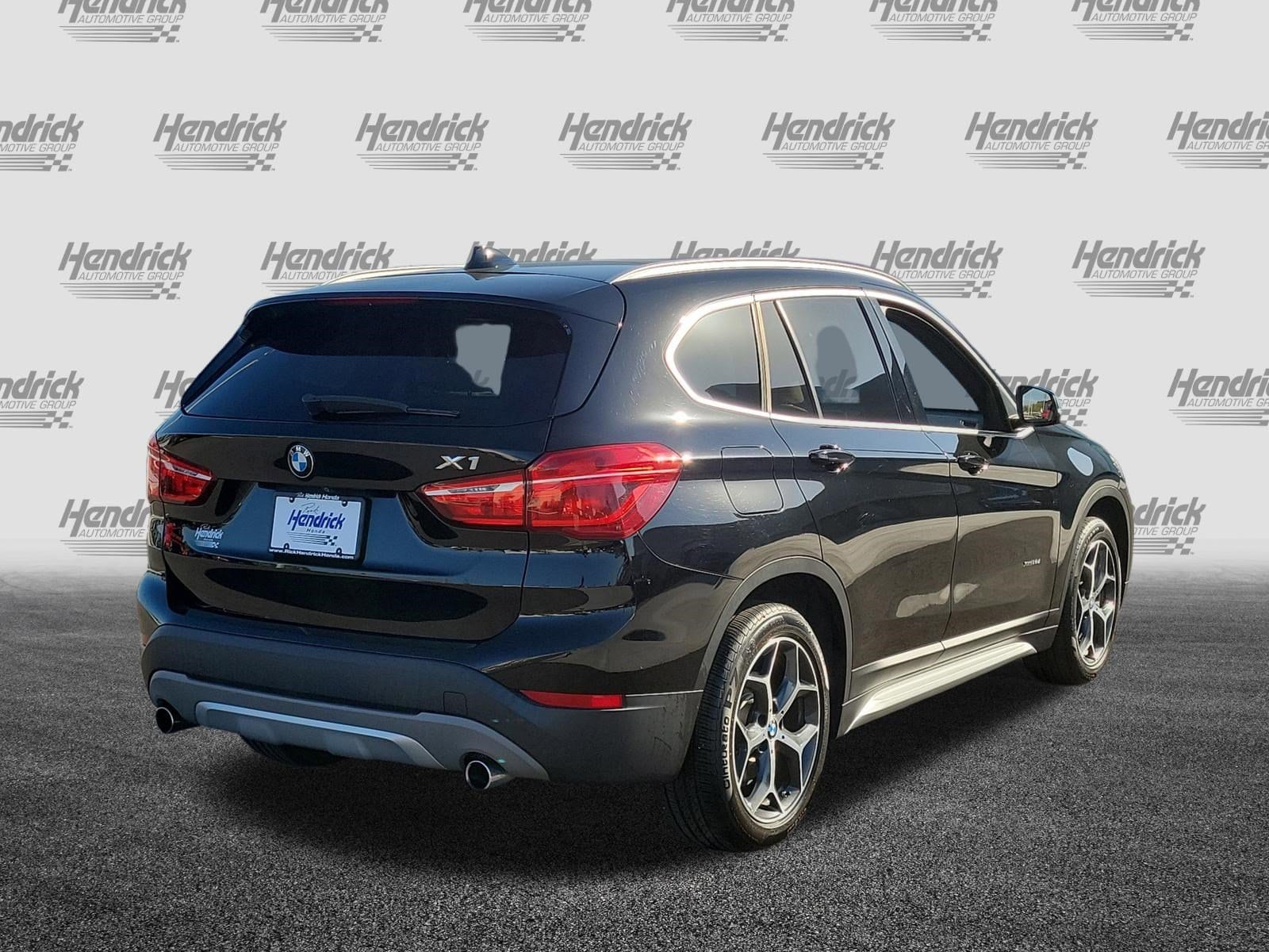 2018 BMW X1 xDrive28i photo 6