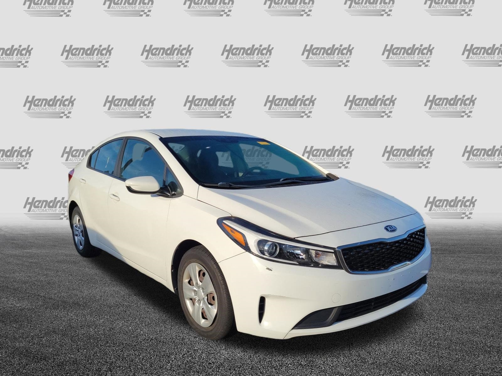 2018 Kia Forte LX photo 2