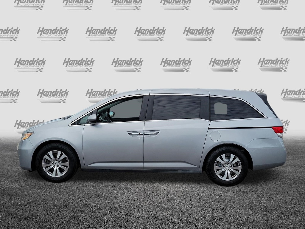 Used 2017 Honda Odyssey SE Van