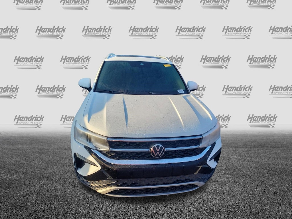 Used 2022 Volkswagen Taos 1.5T SEL 4MOTION SUV