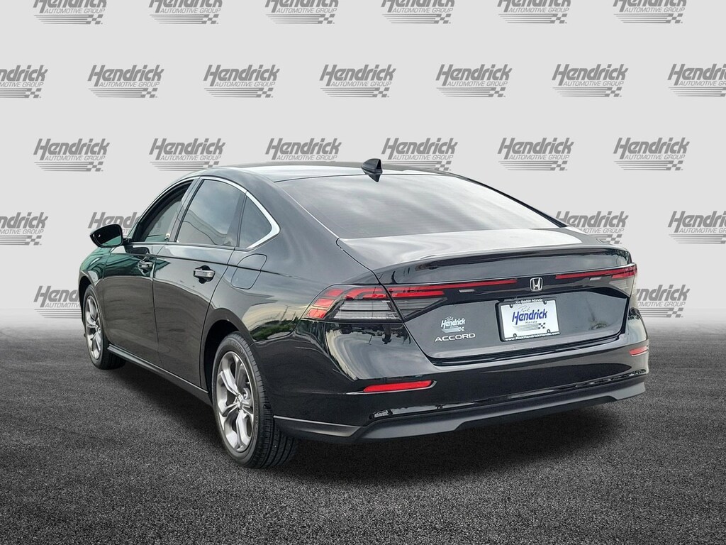 Used 2024 Honda Accord EX Sedan