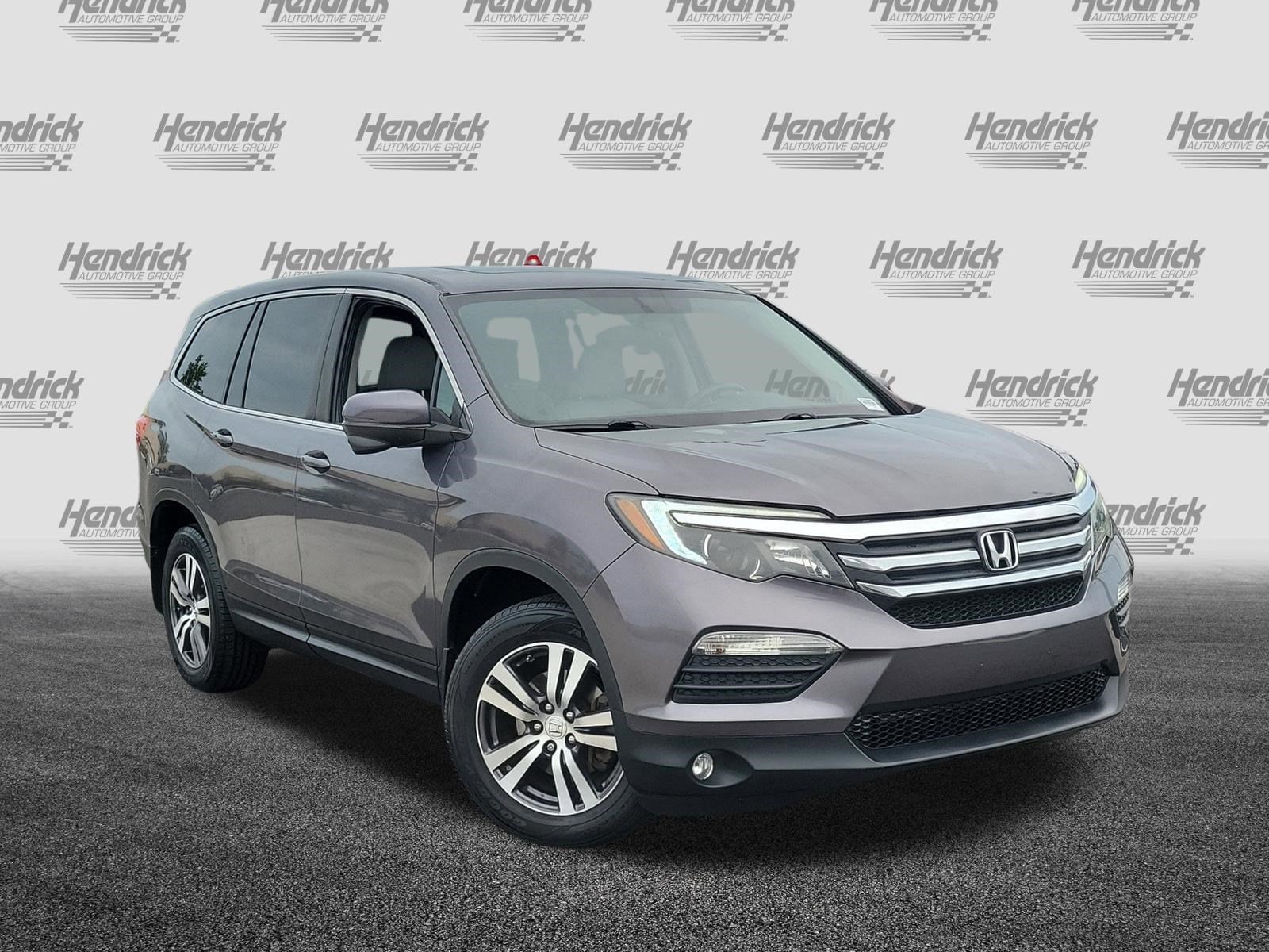 27.0 SPOTLIGHT MC 2018 ダークグレー・メタリックシルバー Used 2018 Honda Pilot For Sale in Bradenton, FL VIN
