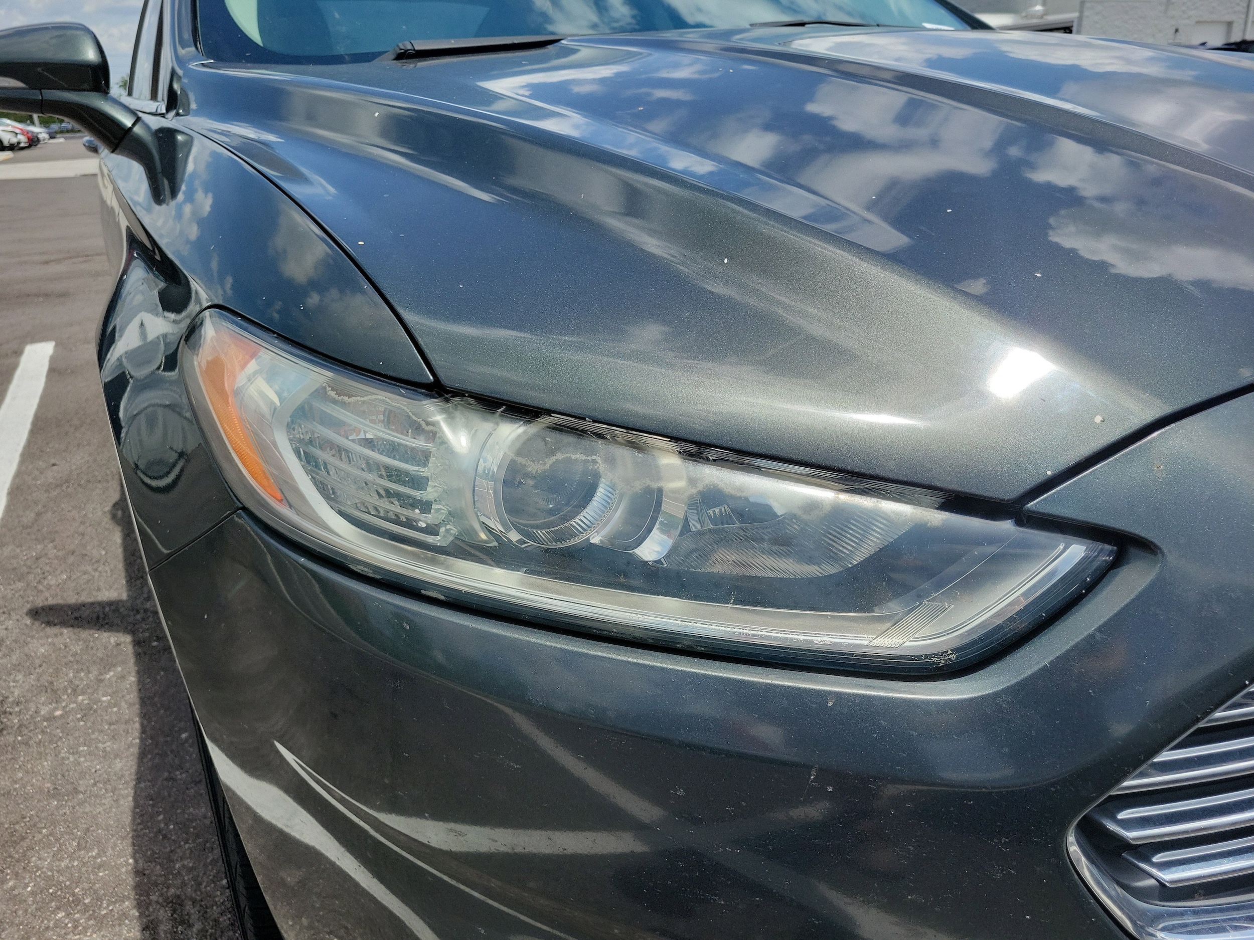 2015 Ford Fusion SE photo 3